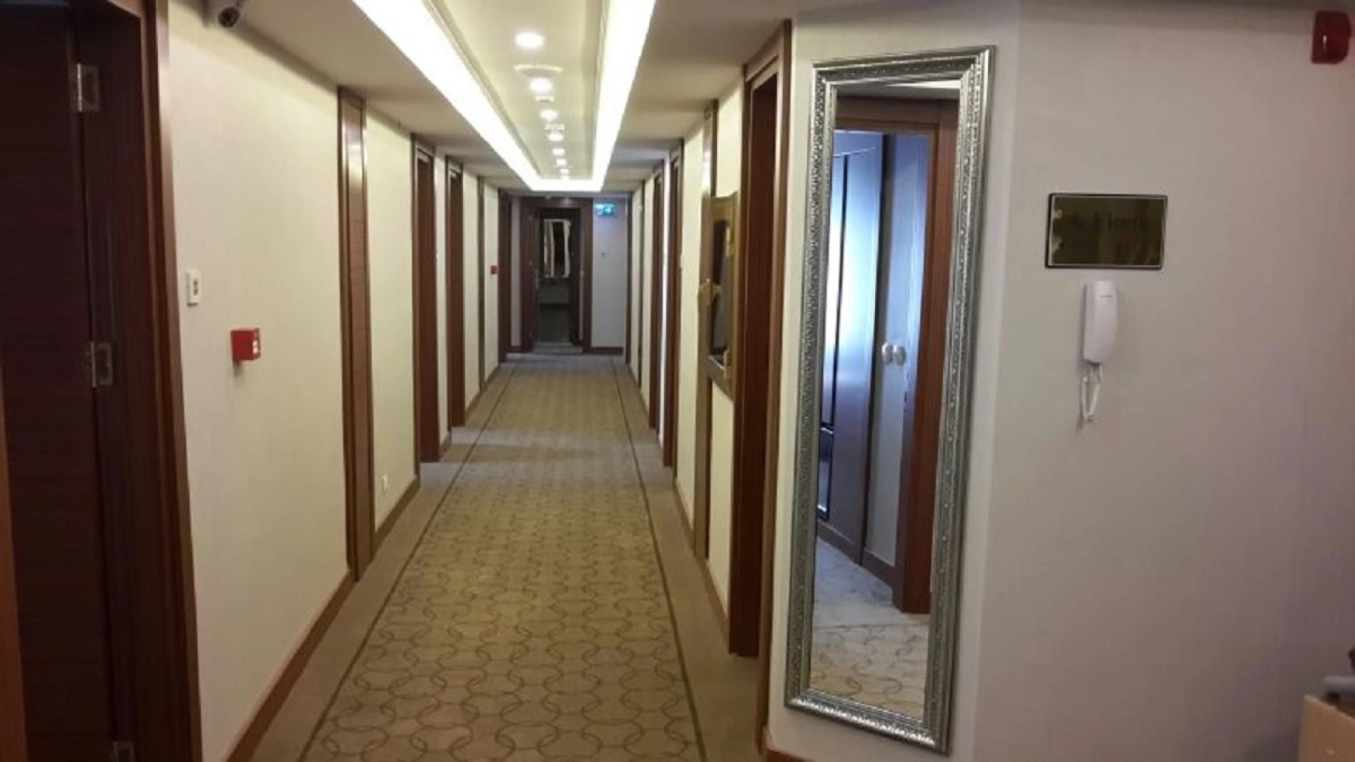 Отель Glorious