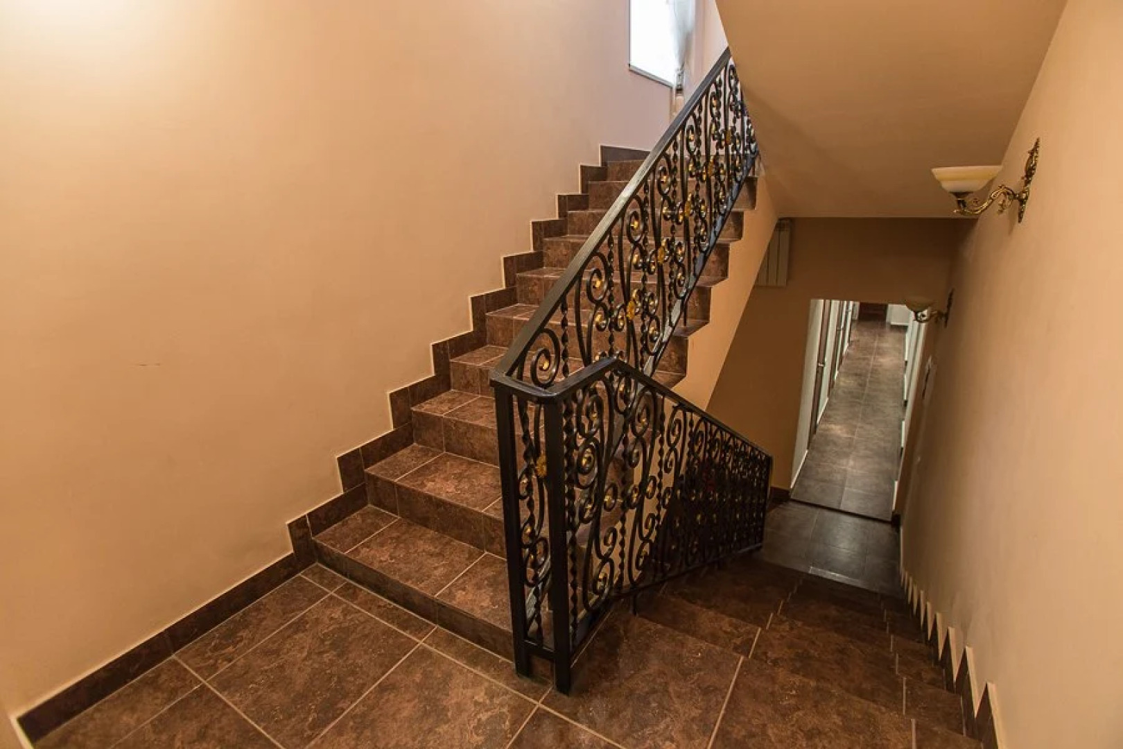 Отель Бенефит