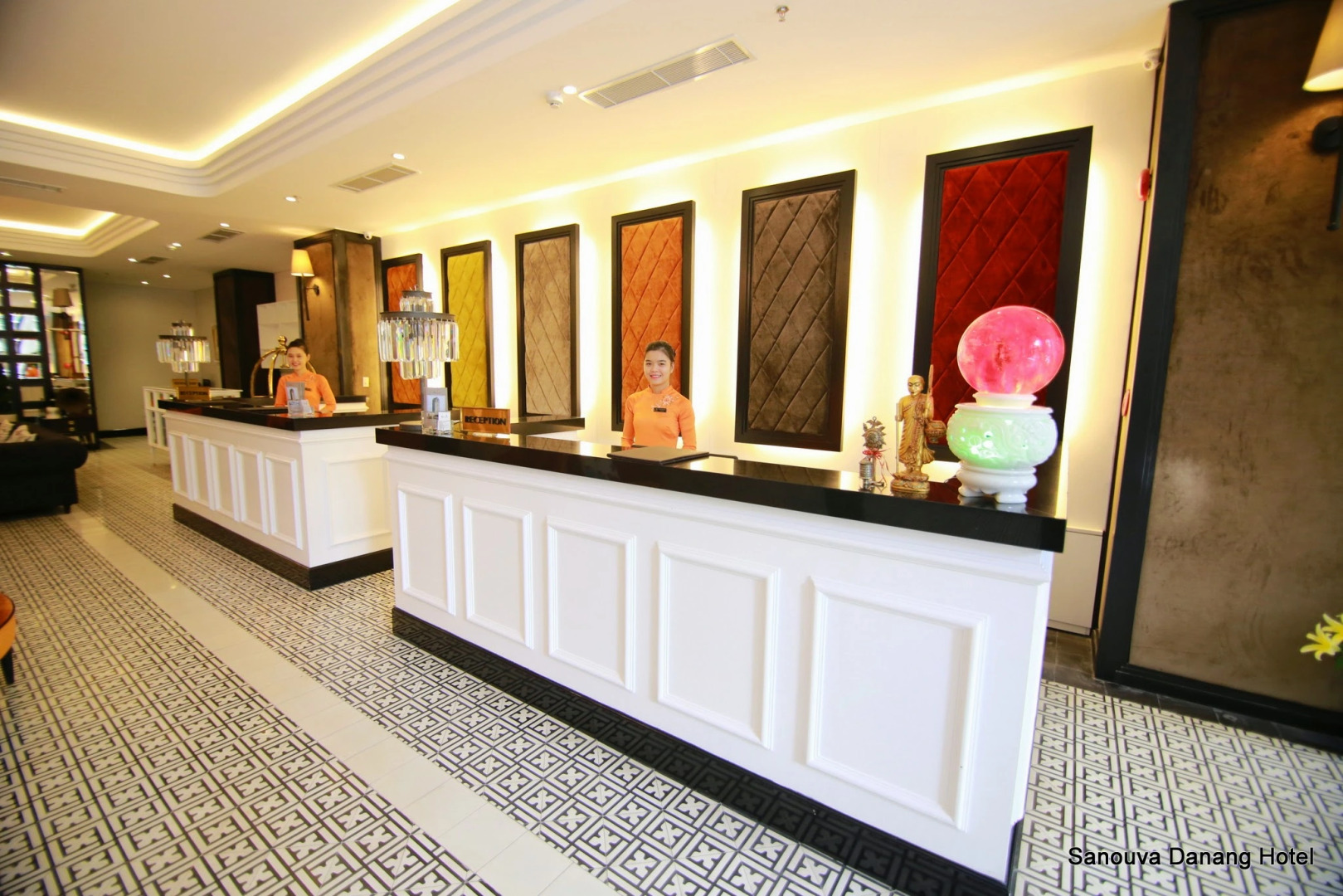 Отель Sanouva Danang