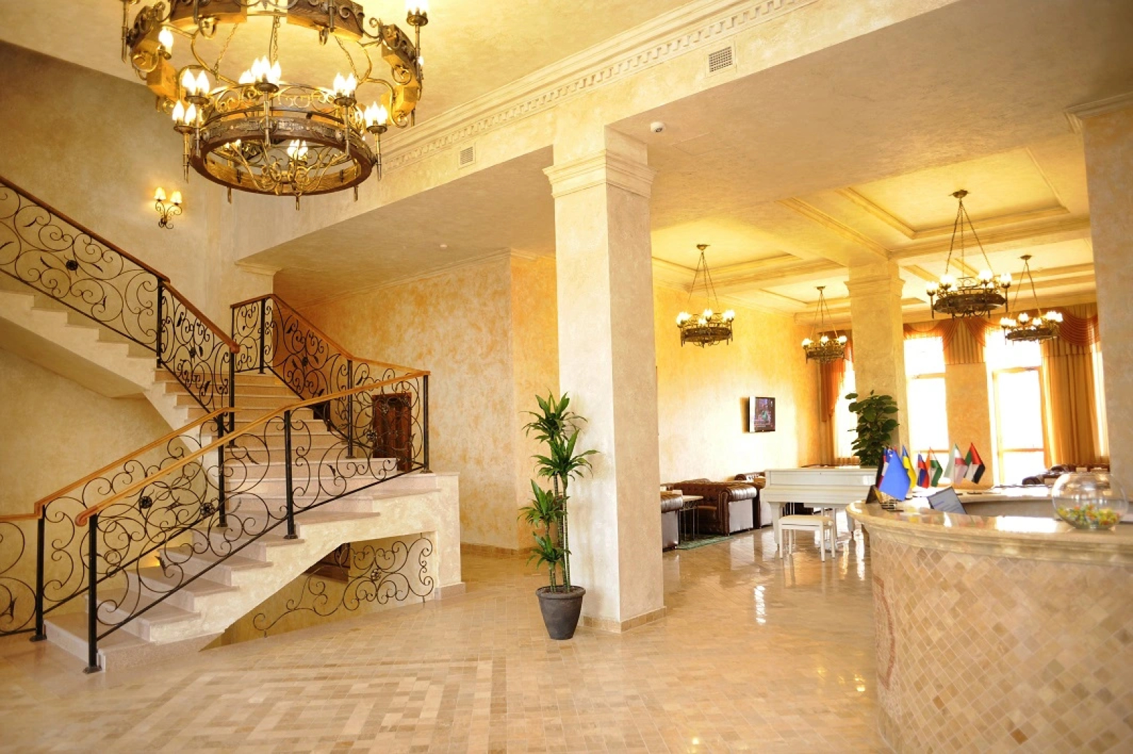 Отель Кавказ