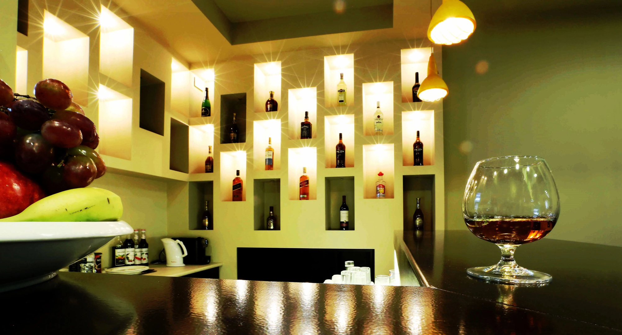 Отель Minotel Barsam Suites