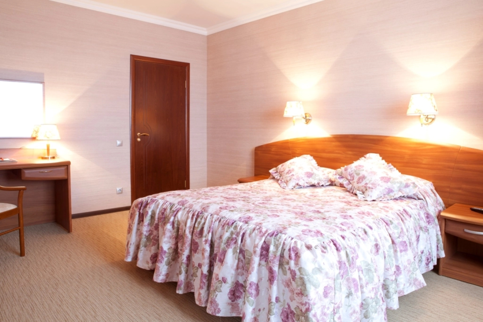 Отель Кристалл