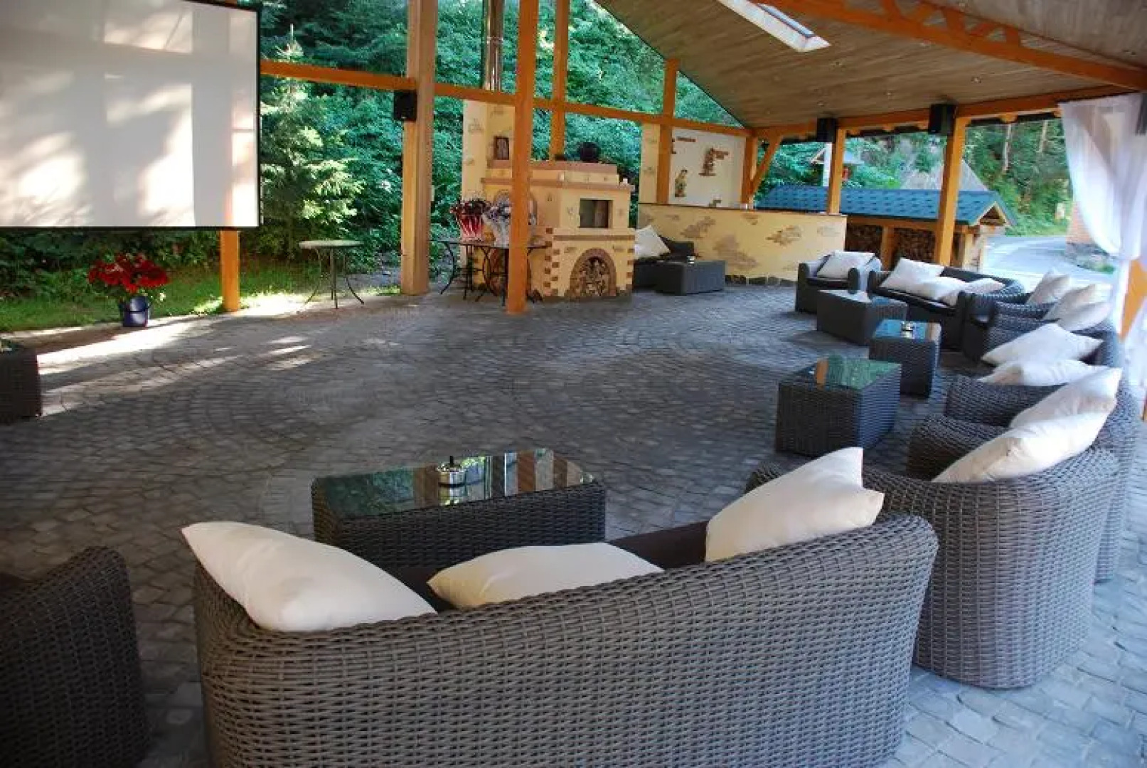 Отель Лаванда Кантри Клаб