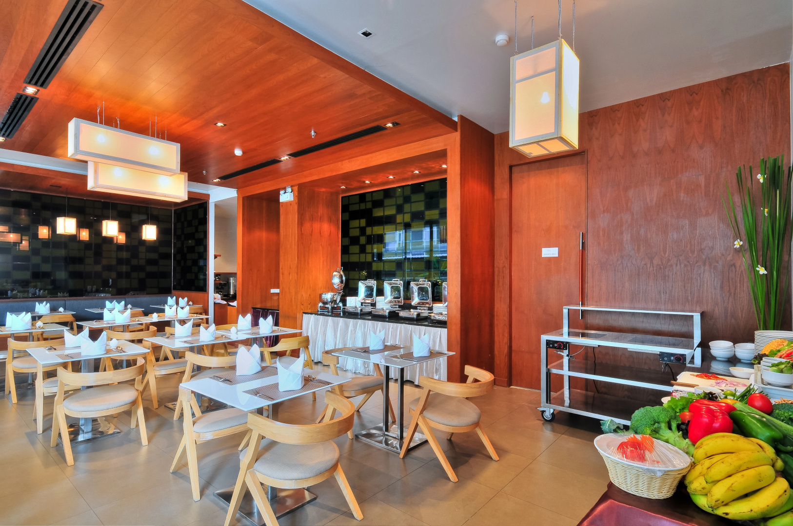 Отель The Ashlee Heights Patong Hotel & Suites