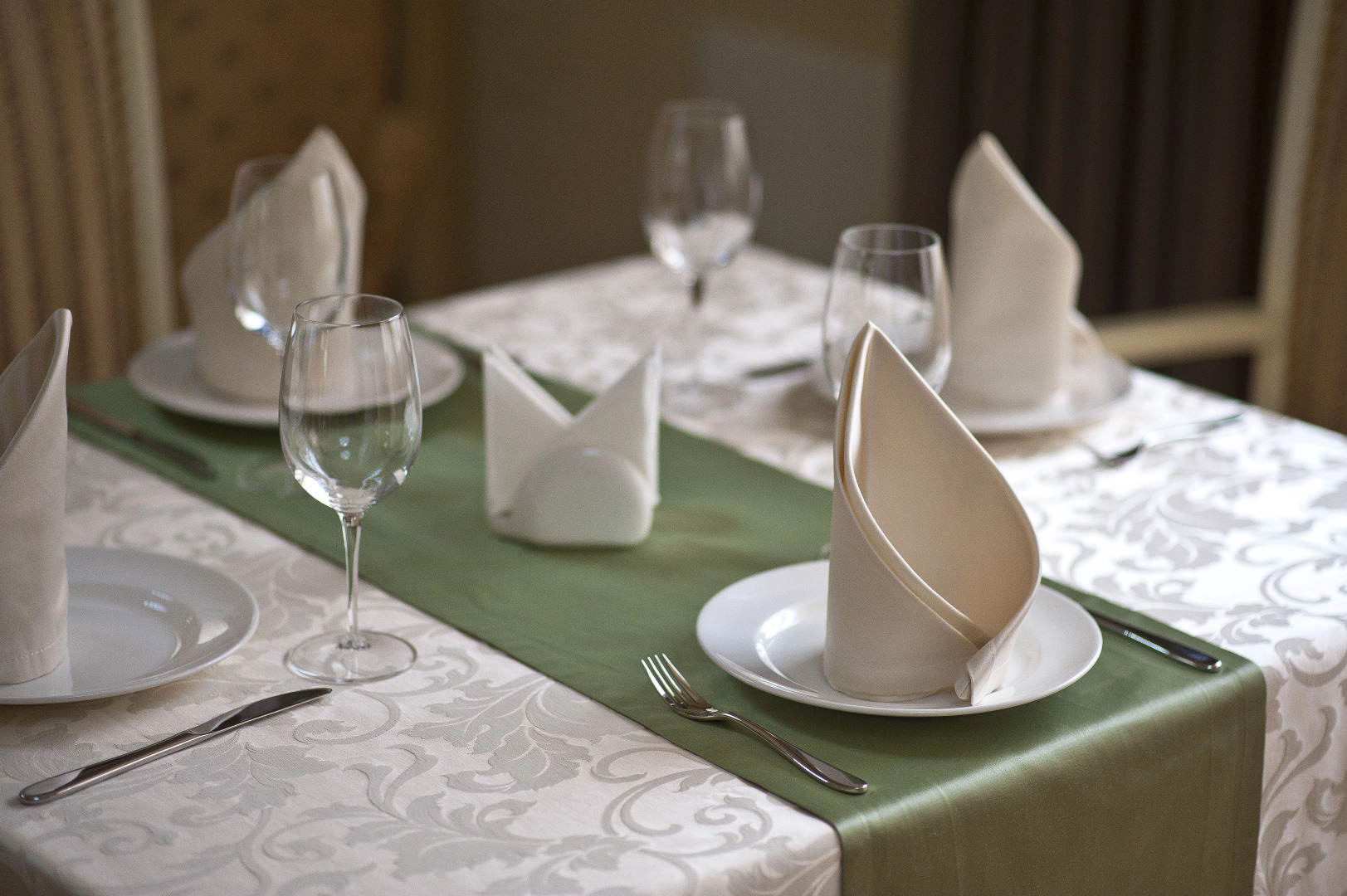 Отель Amici Grand Hotel