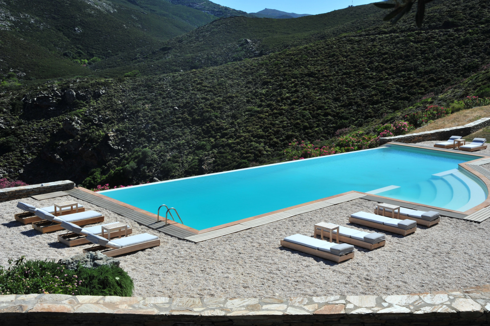 Отель Aegea Blue Cycladitic Resort