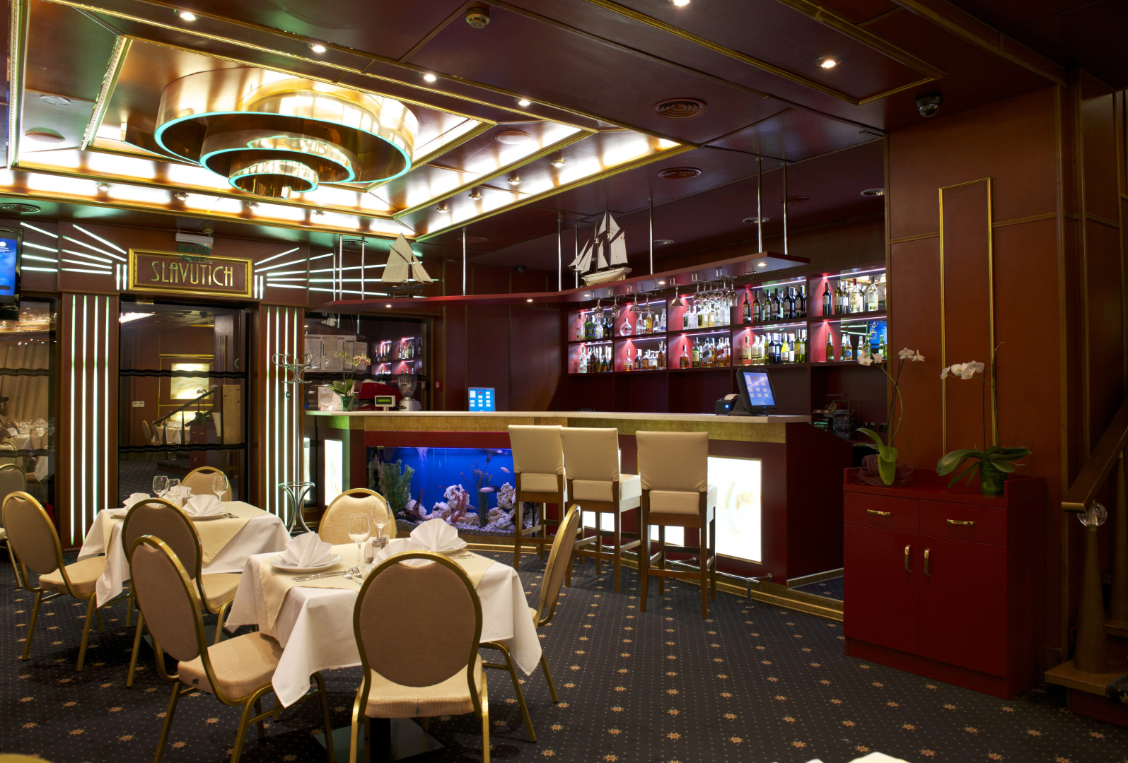 Отель Славутич