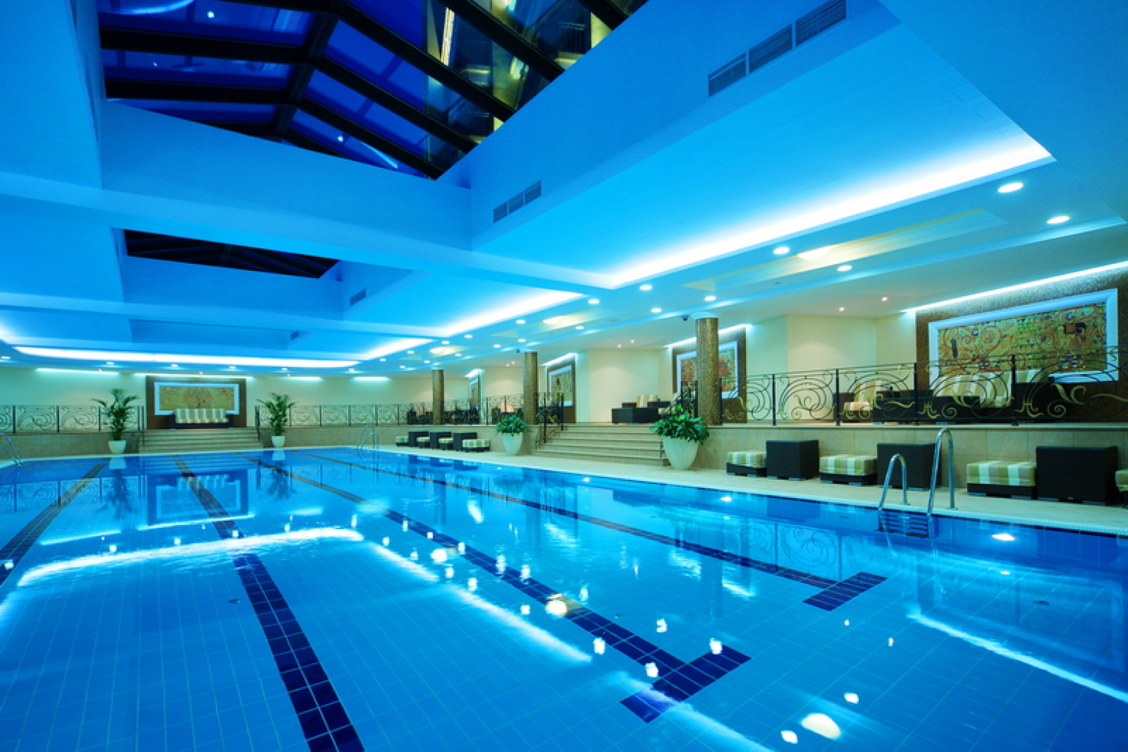 Отель M’Istra’L Hotel & SPA