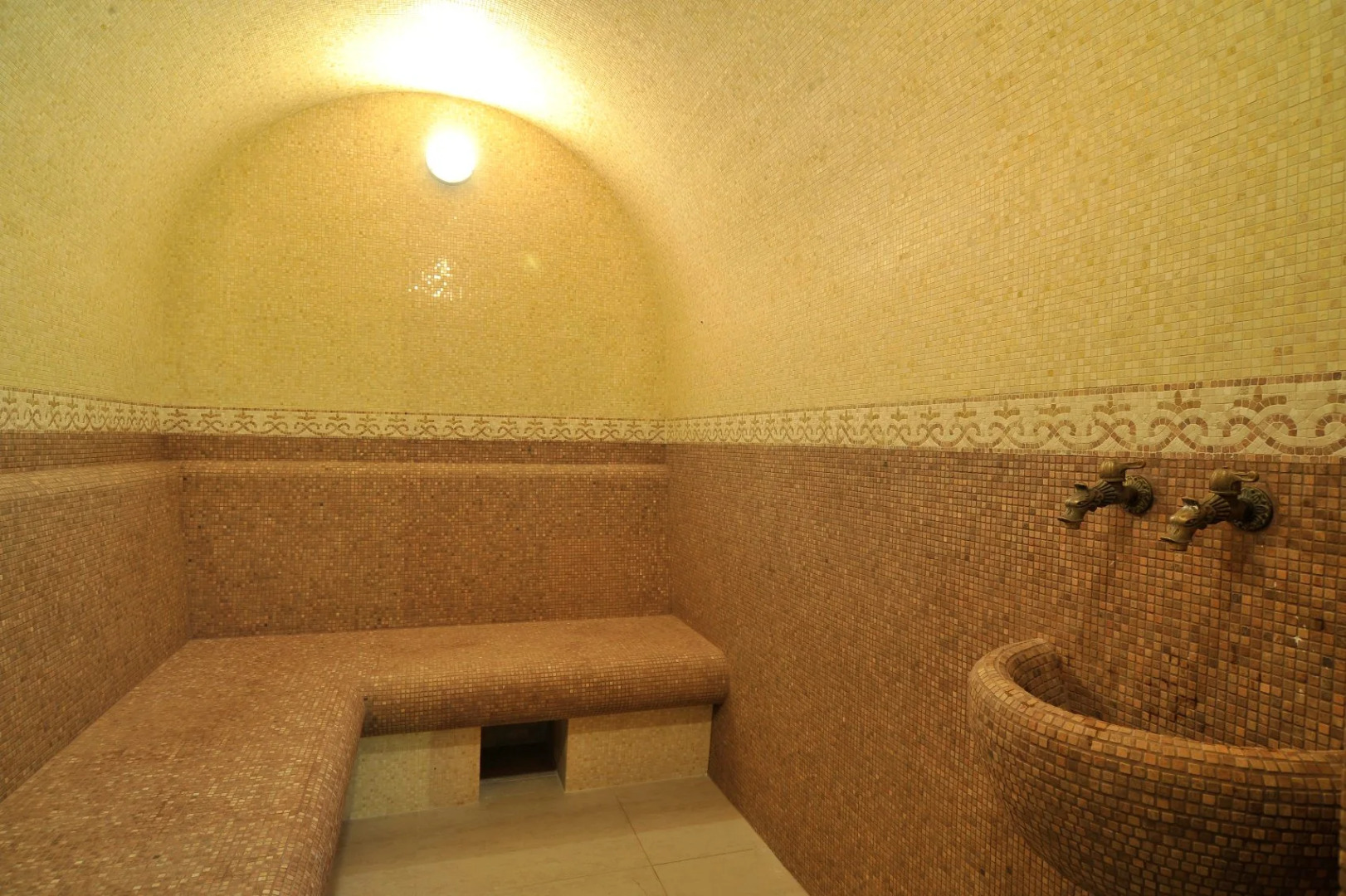 Отель Нобилис