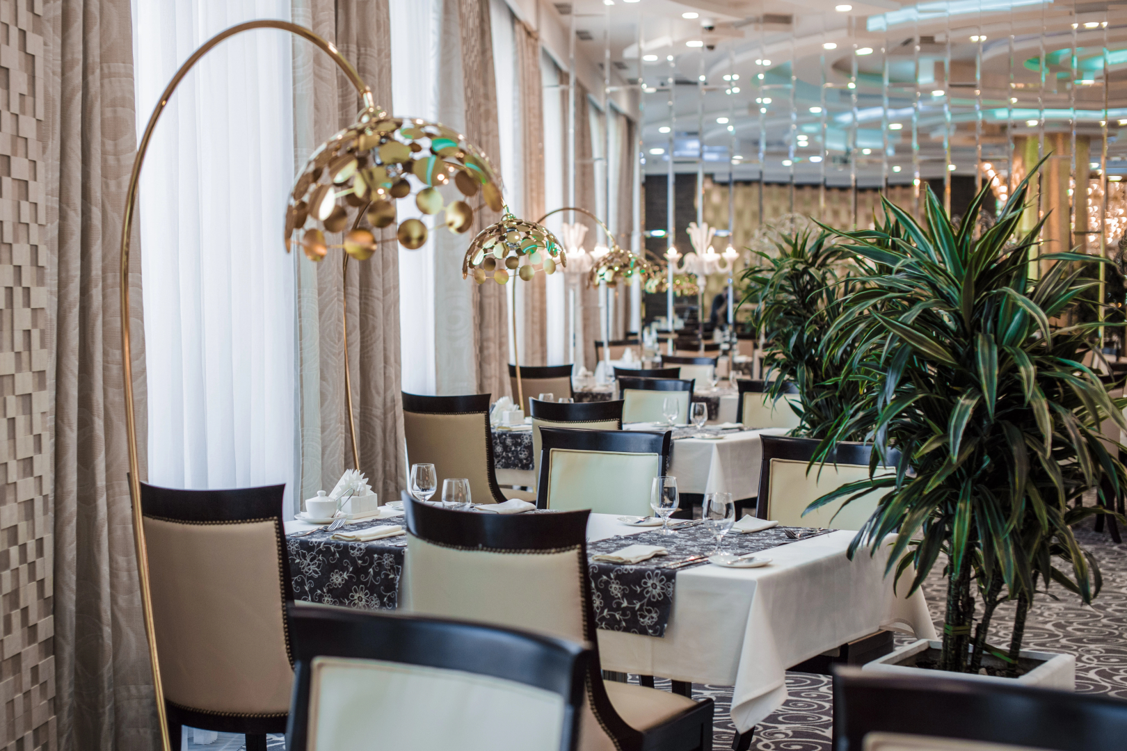 Отель Ramada by Wyndham Kazan City Centre