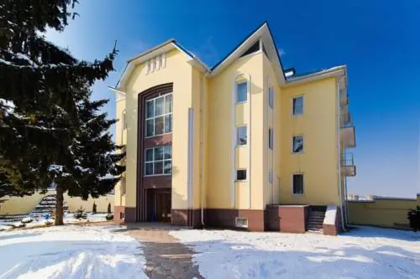 Отель Меридиан