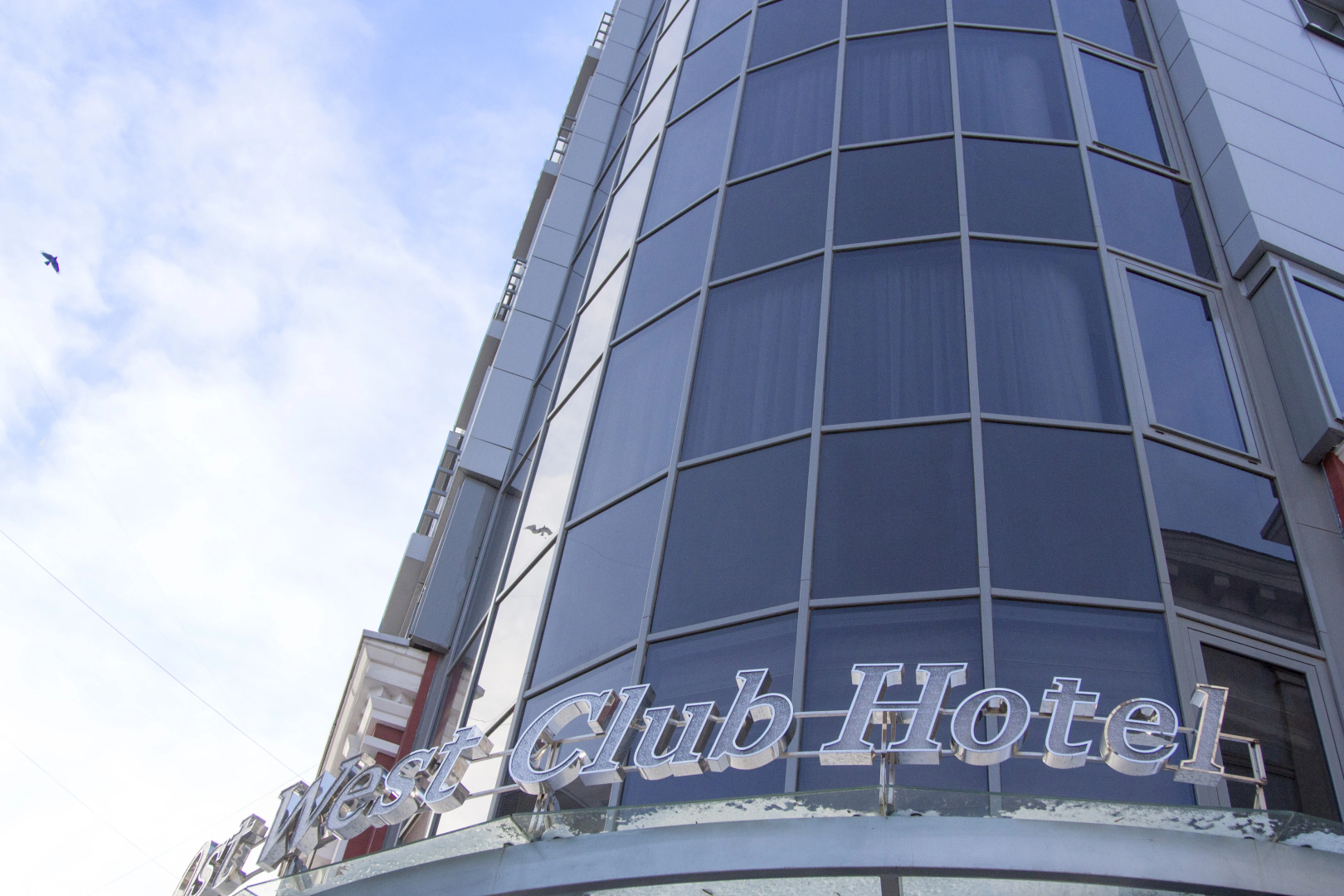 Отель Ost West Hotel Ост Вест