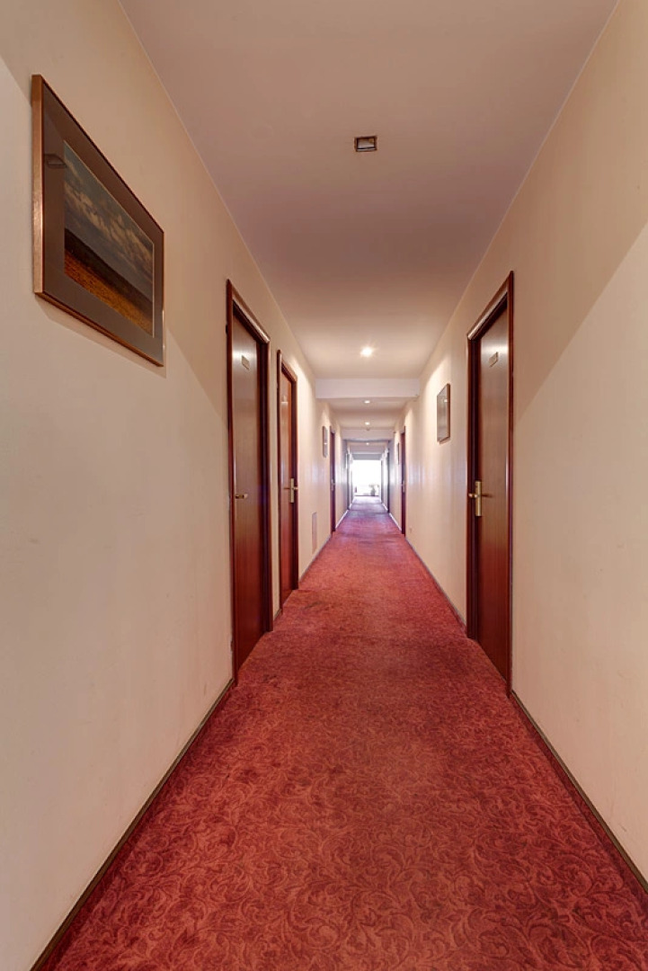 Отель Озеры