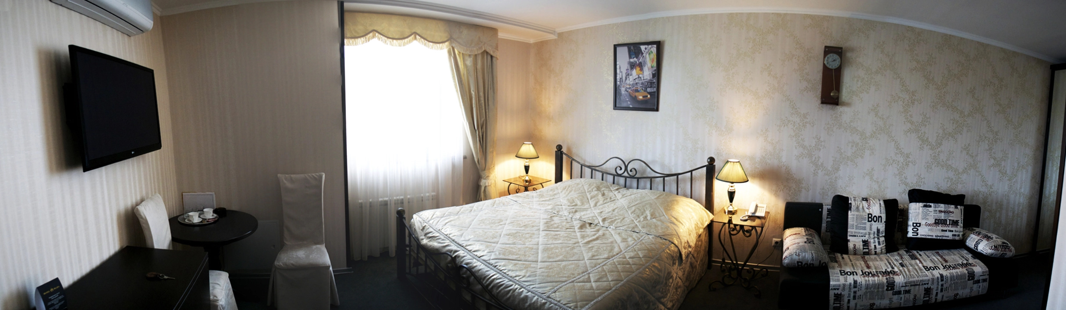 Отель Плаза