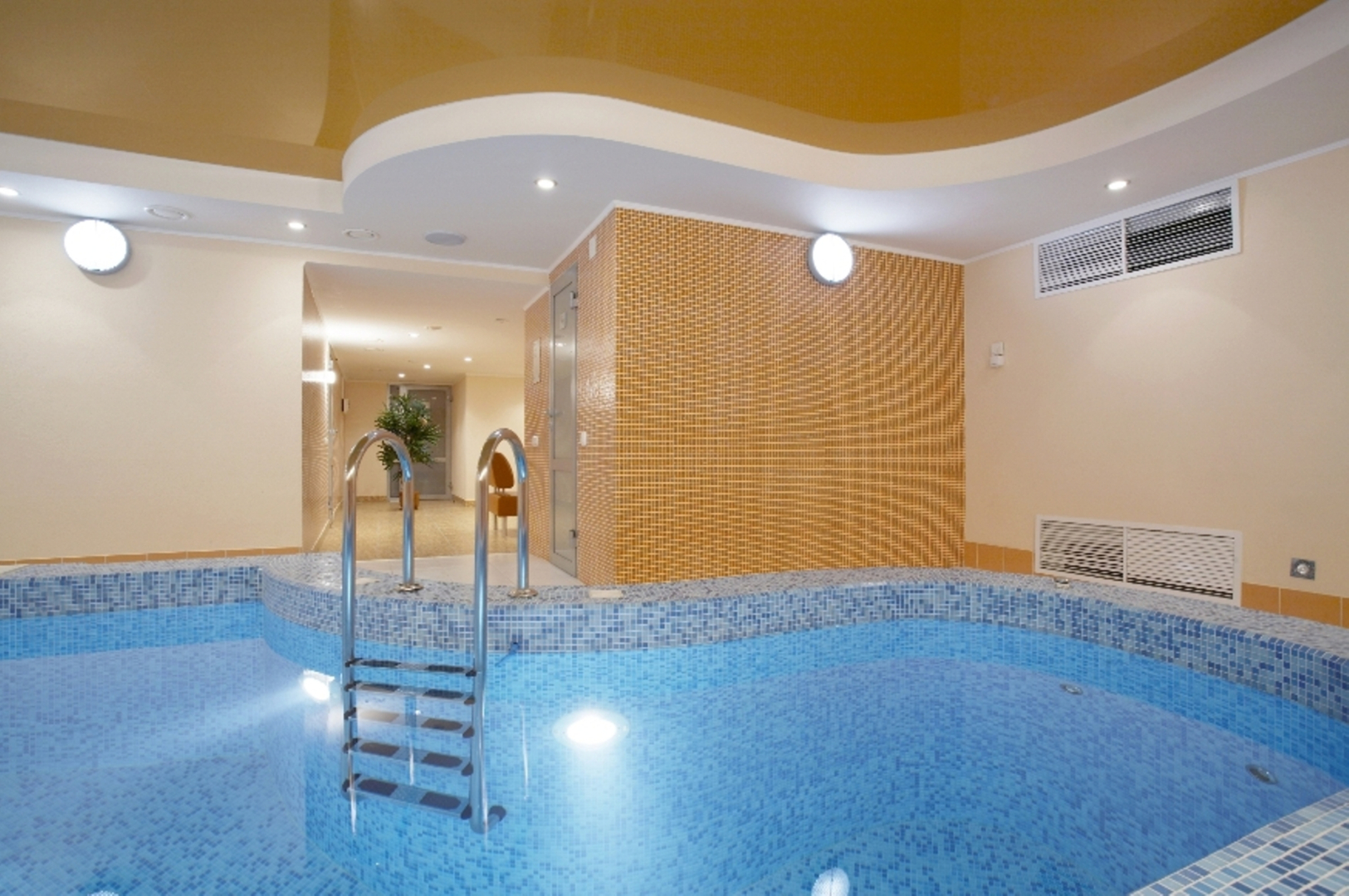 Отель Визави