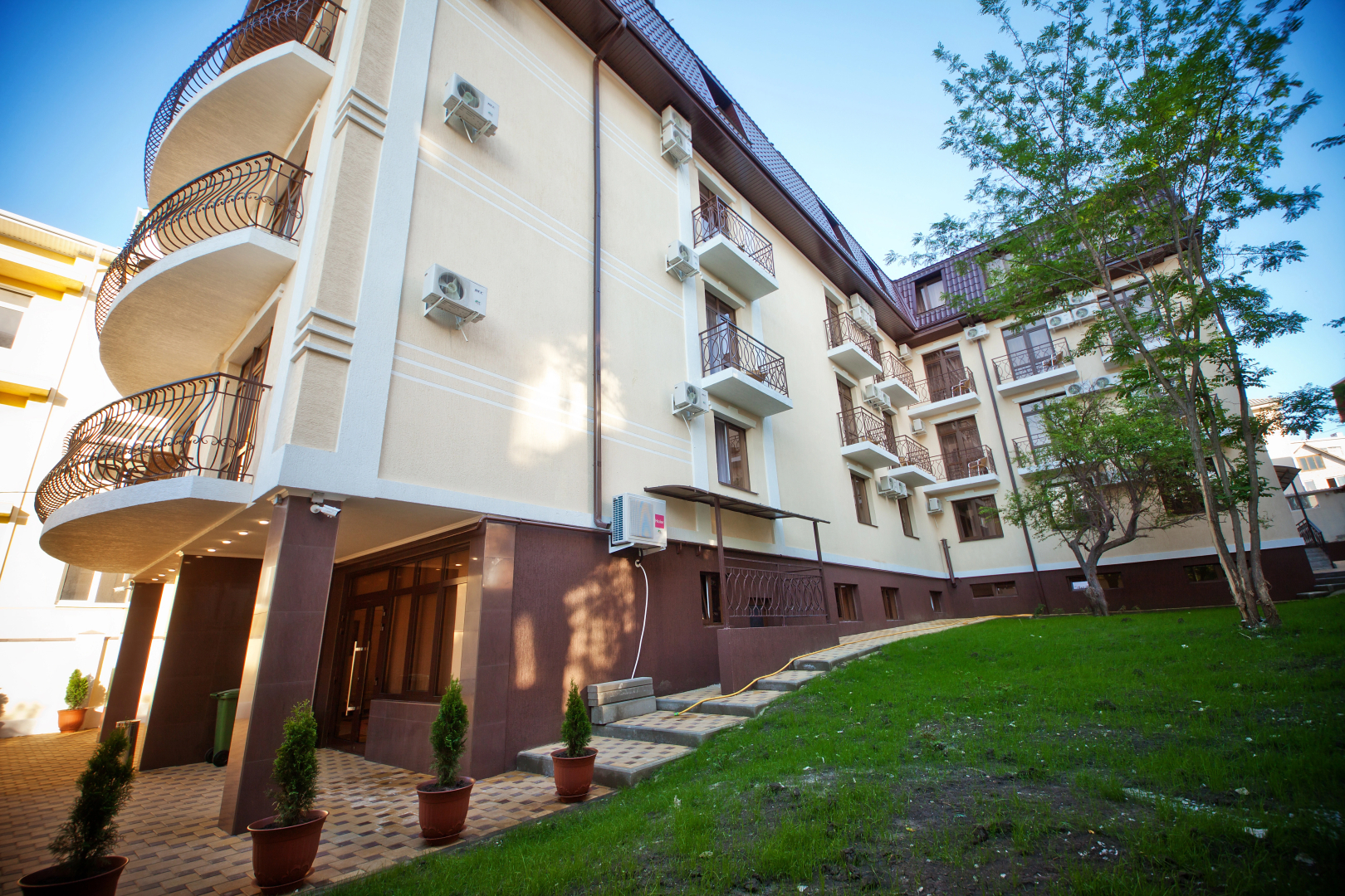 Отель Фаворит