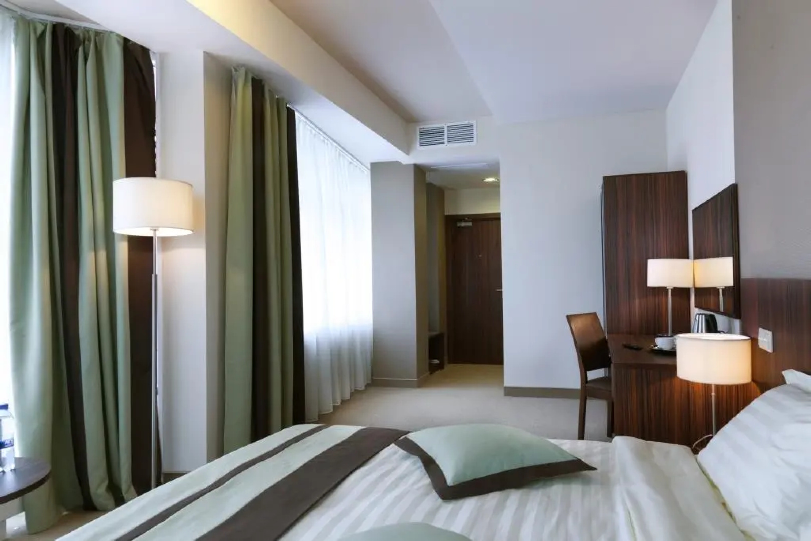 Отель Best Western Русский Манчестер