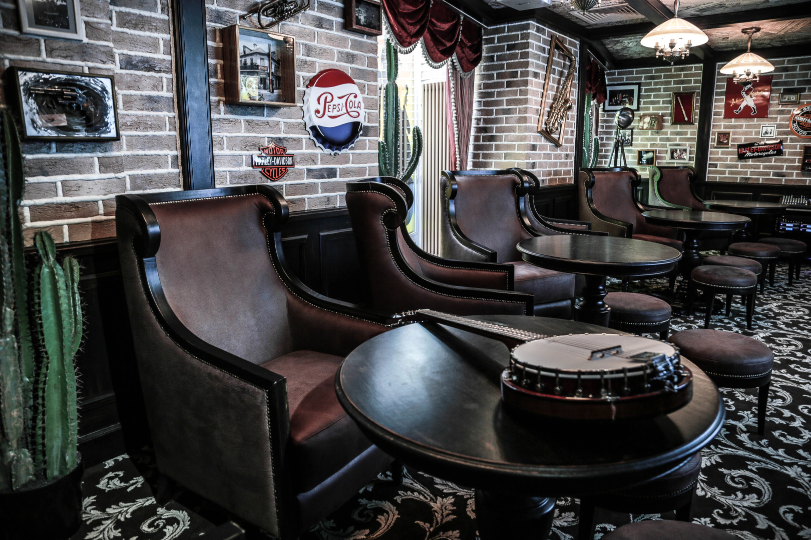 Отель Роял Плаза