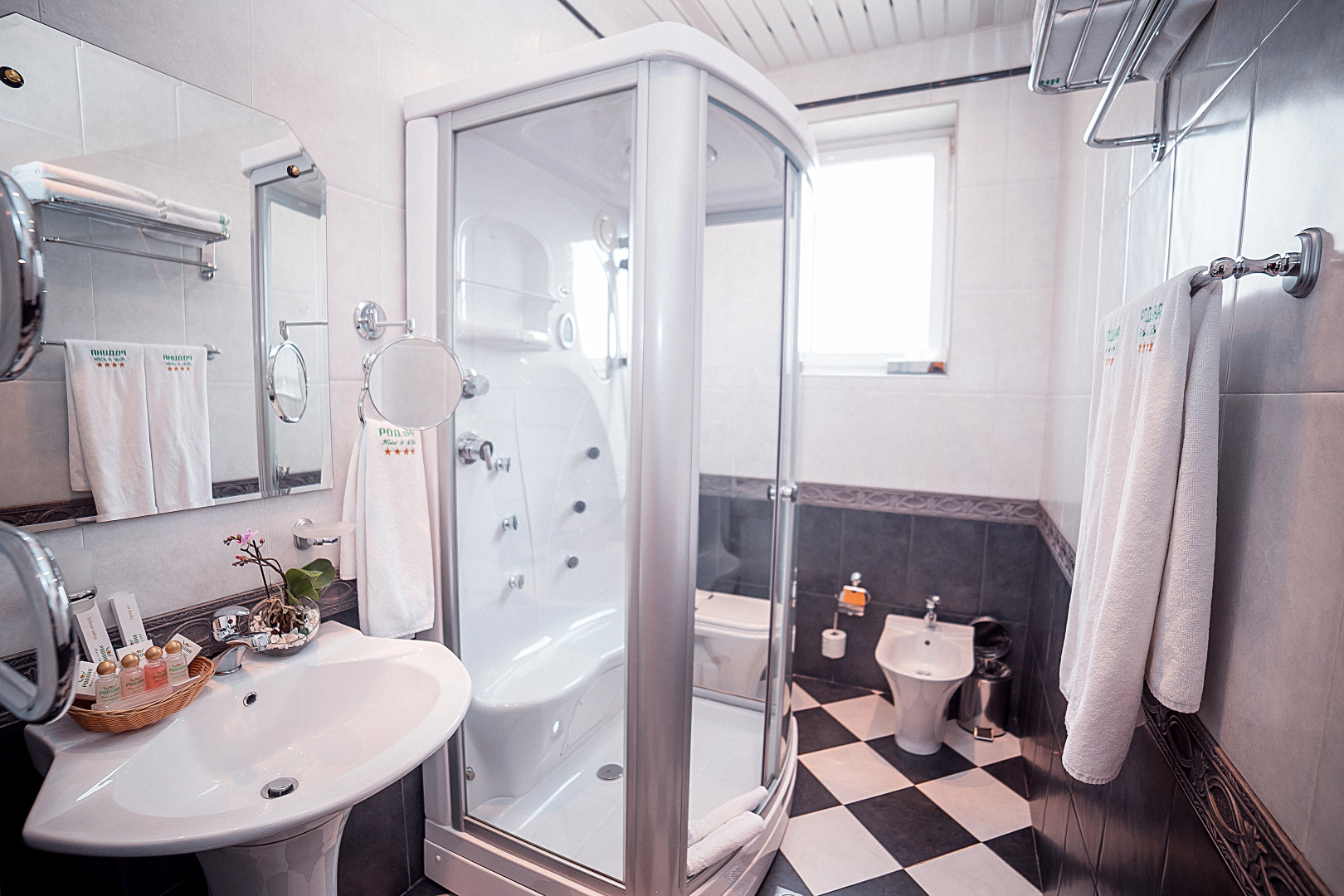 Отель Родина & Спа