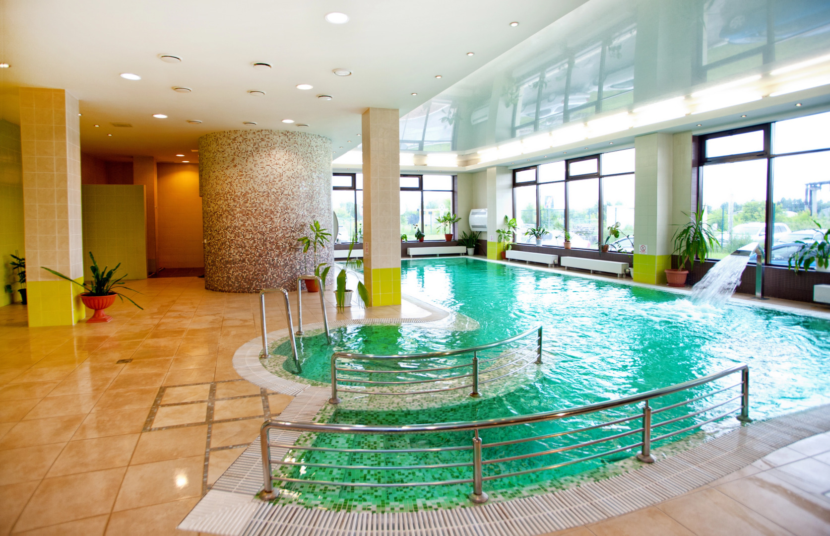 Отель городской Скай Порт