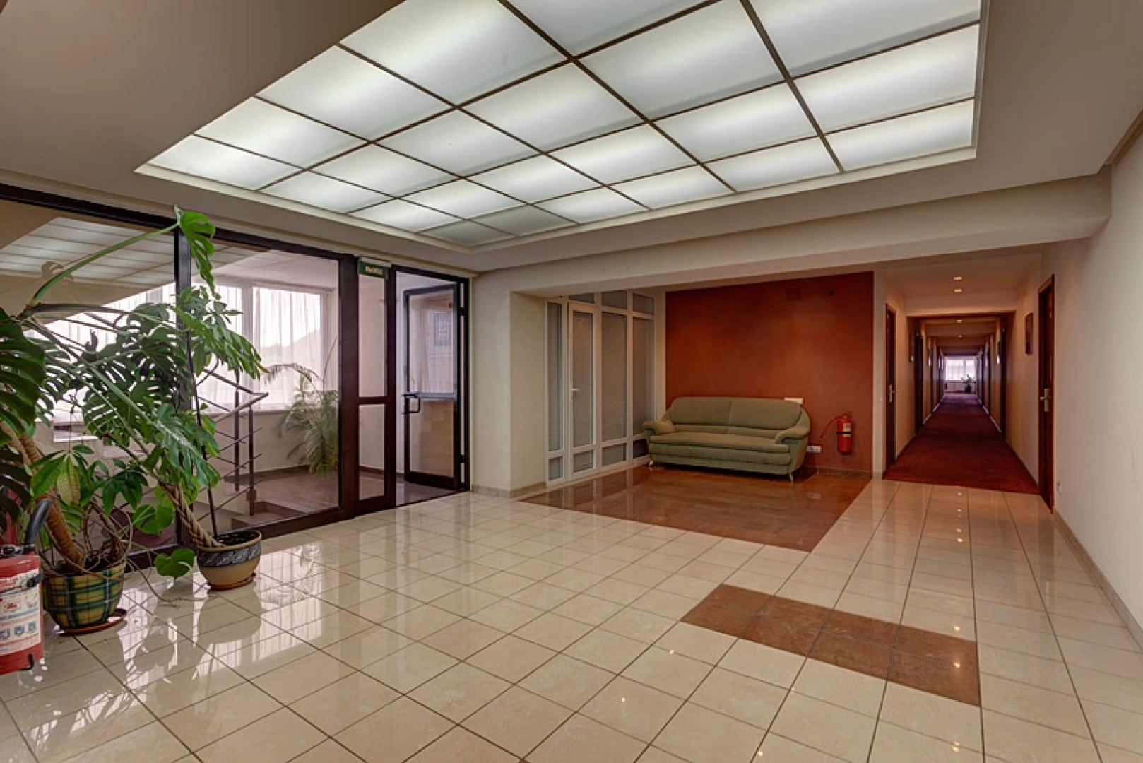 Отель Озеры