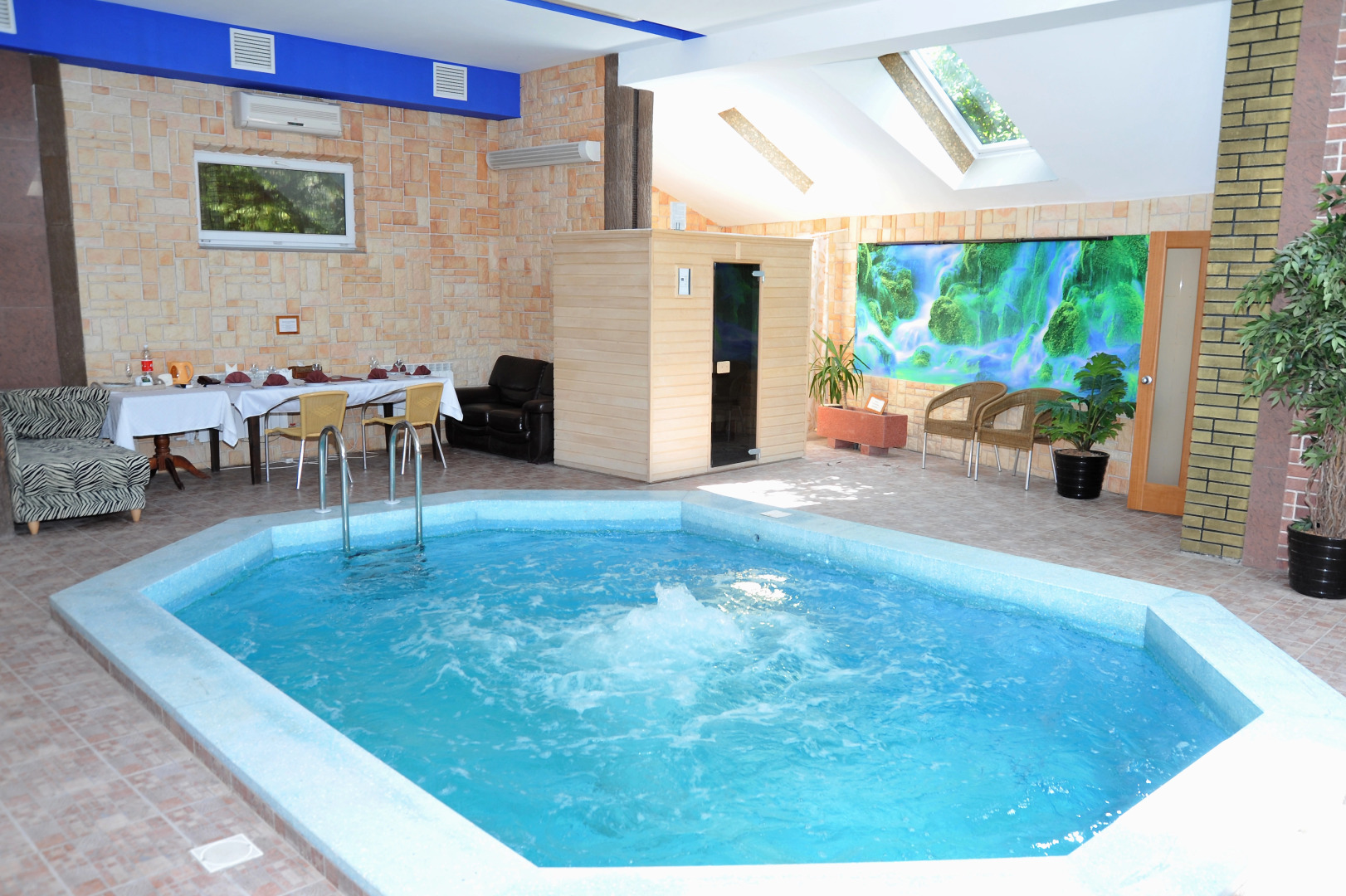 Парк-отель Маликон