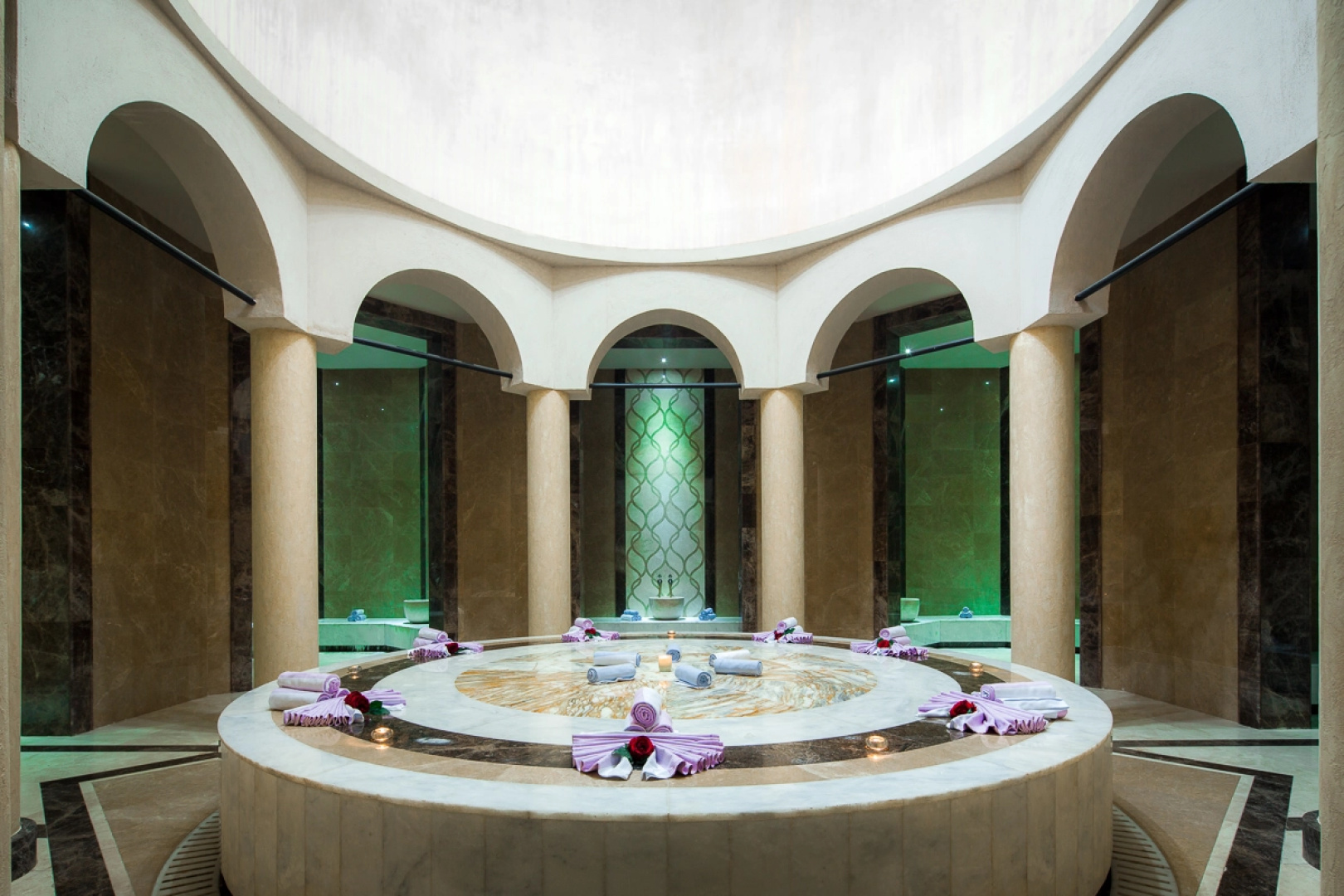 Отель Marriott Krasnaya Polyana