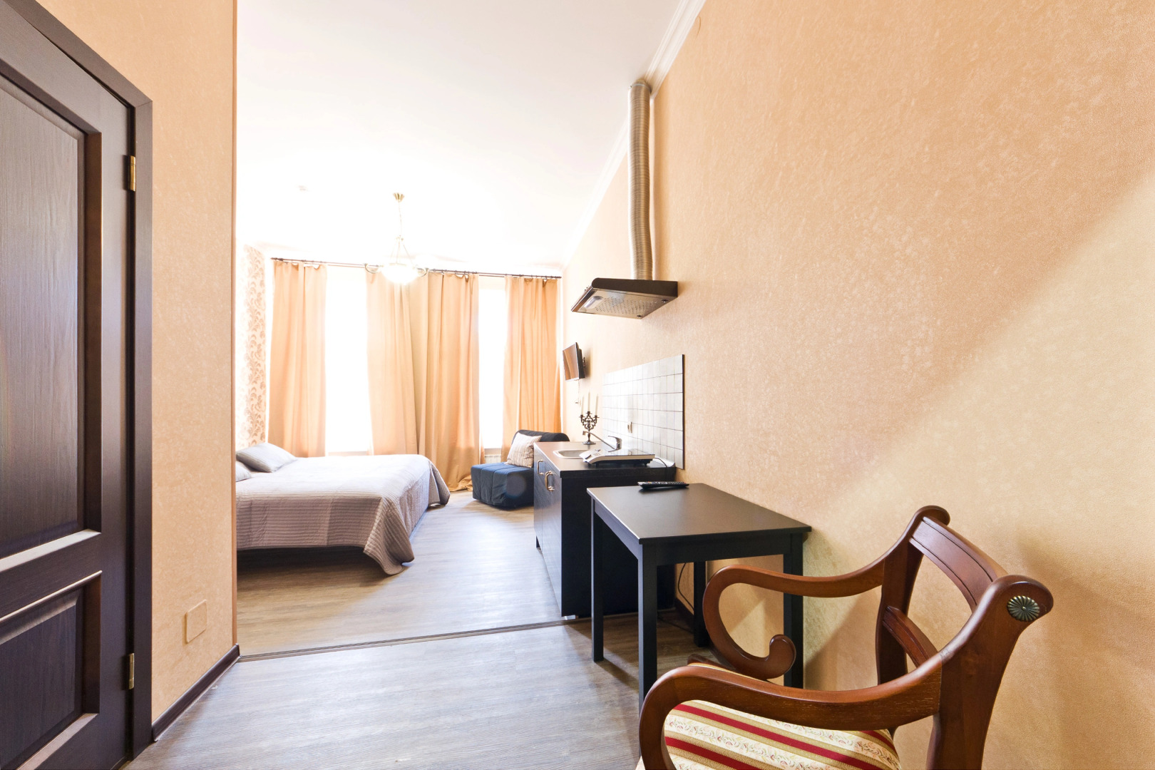 Гостевые комнаты на Марата, 8, кв. 5.