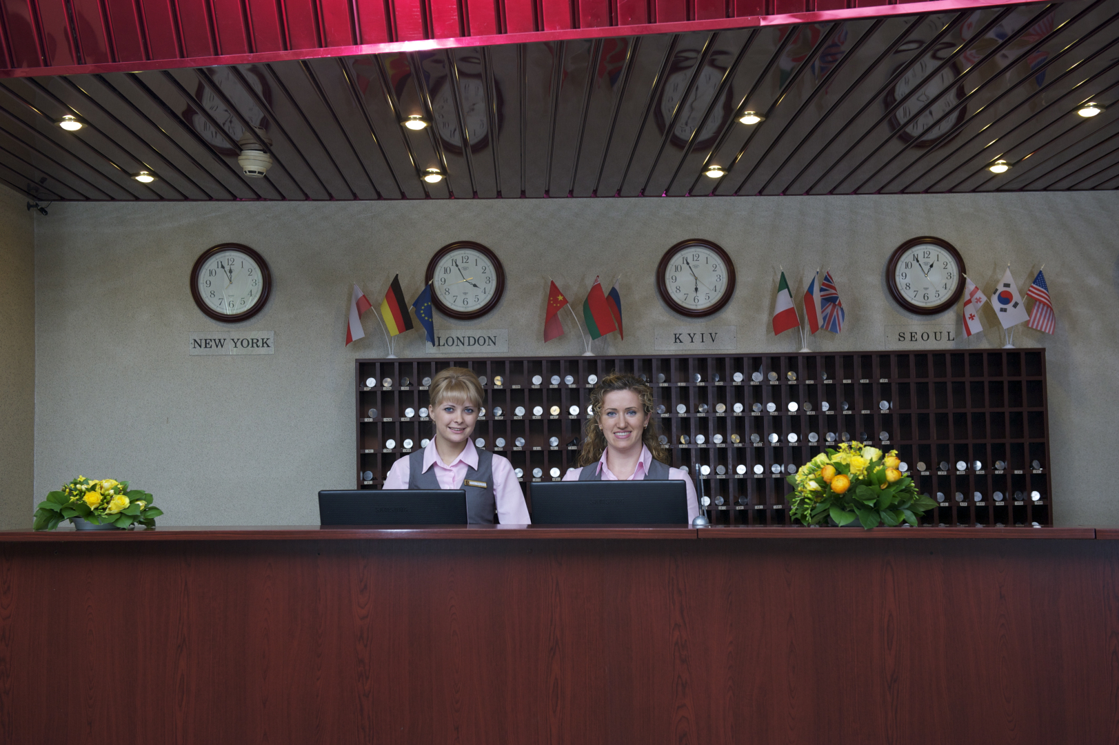 Отель Славутич