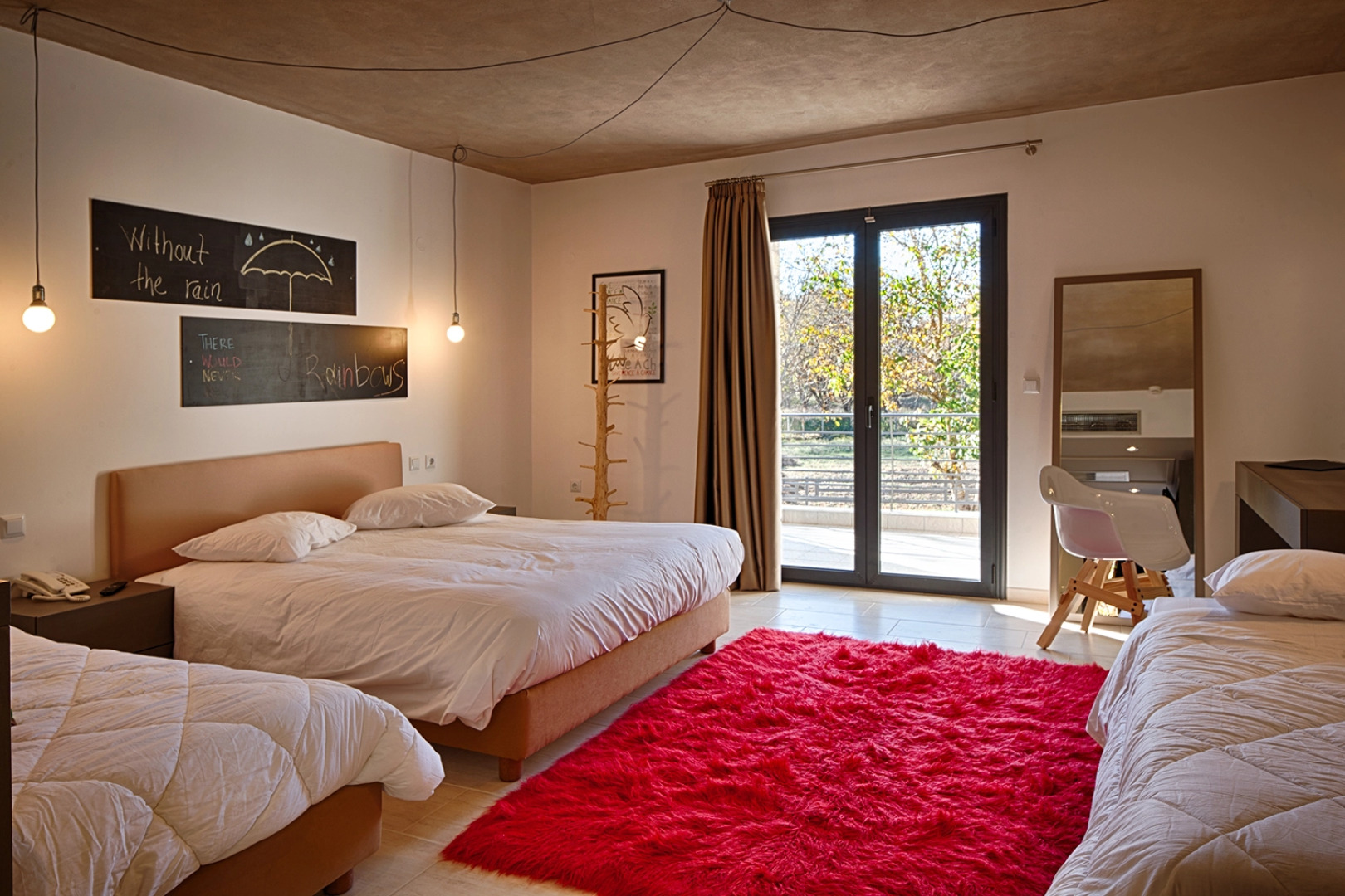 Отель Oniropetra Boutique