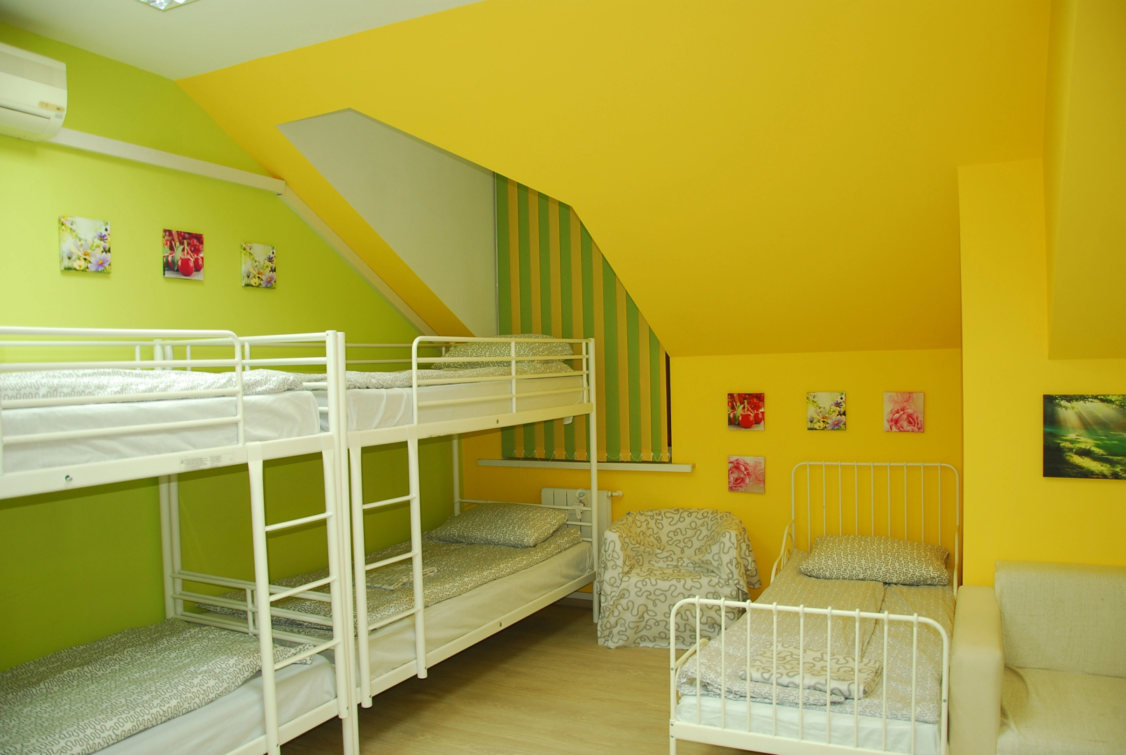 Хостел ROYAL HOSTEL 905