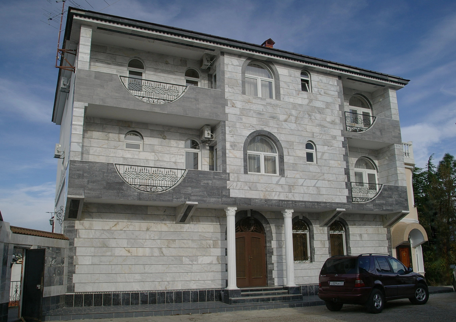 Отель У Бочарова Ручья