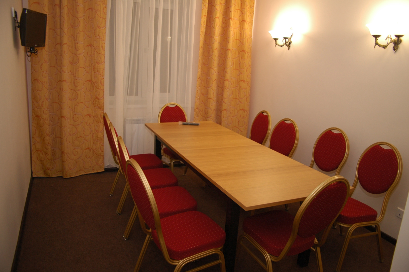 Отель Астер