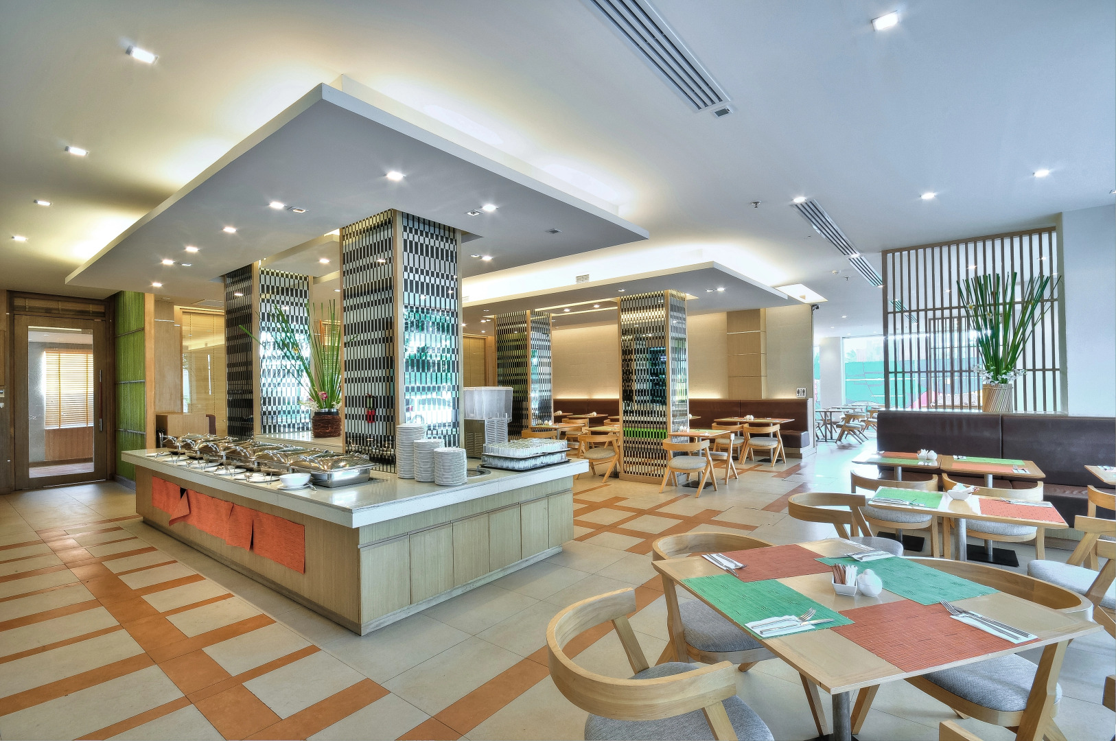 The ASHLEE Plaza Patong Hotel & Spa