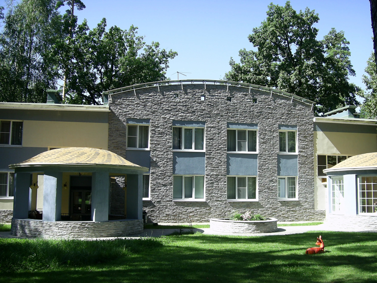 Загородный гостиничный комплекс Серебряный бор