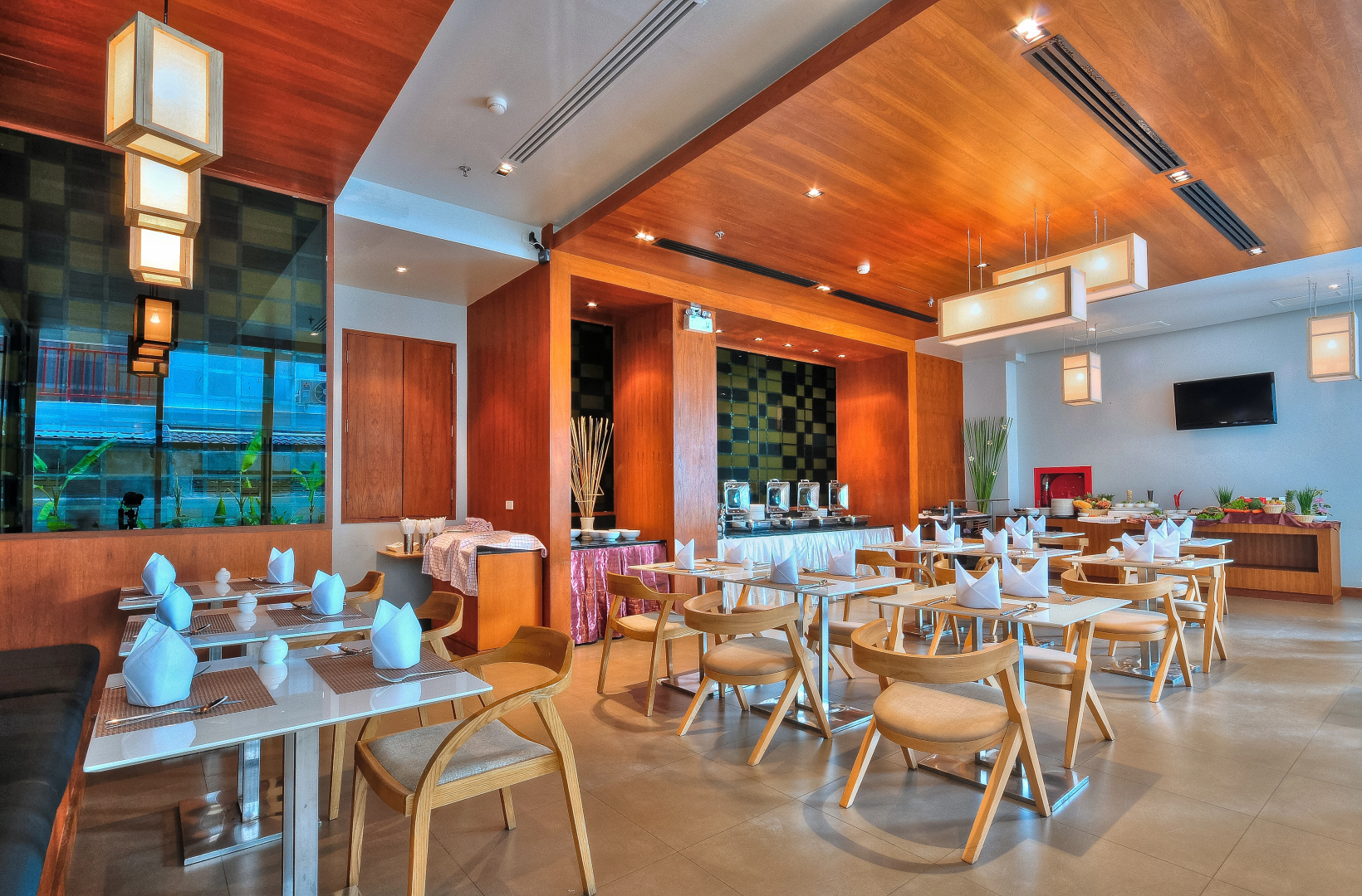 Отель The Ashlee Heights Patong Hotel & Suites