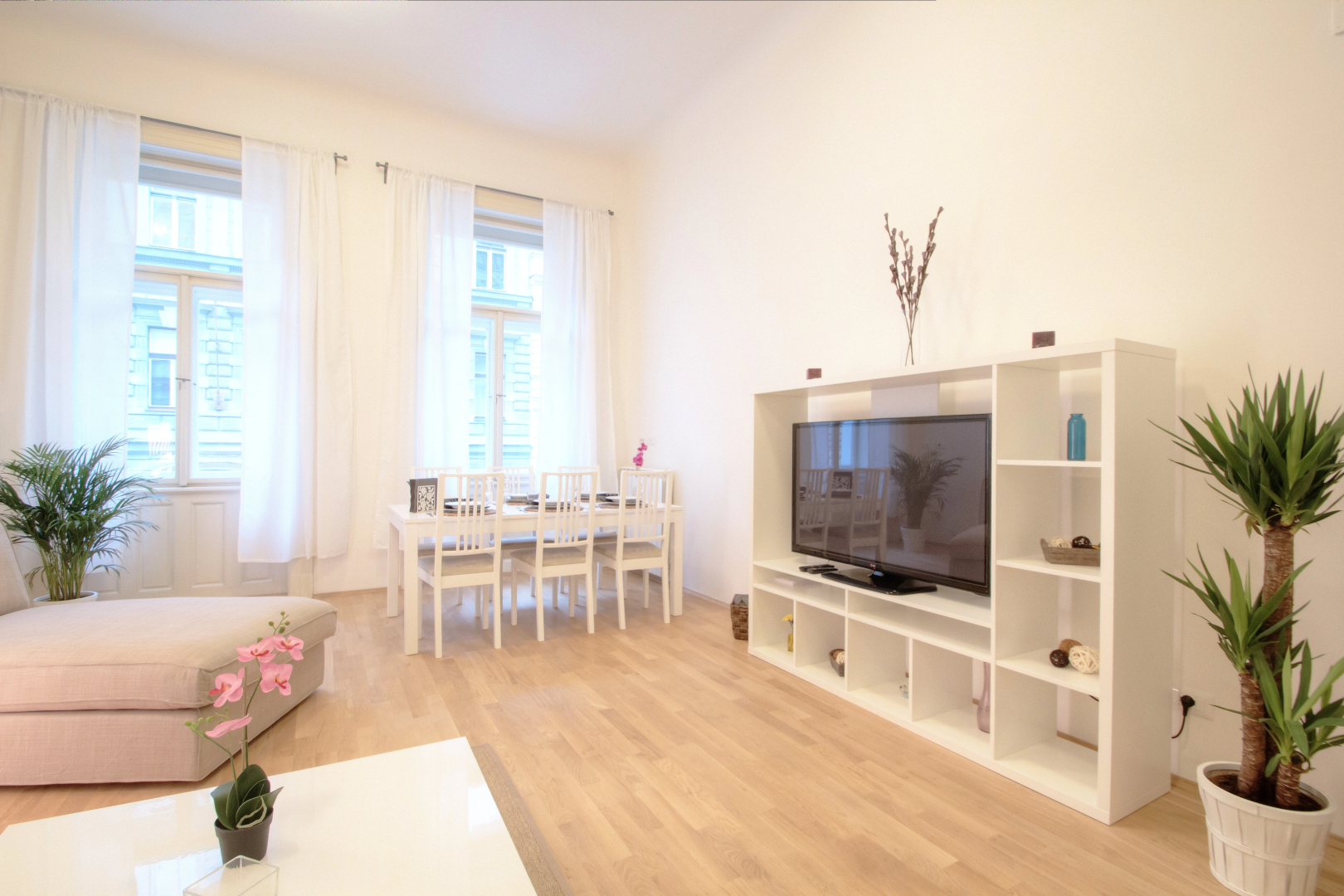 Апартаменты Manesova