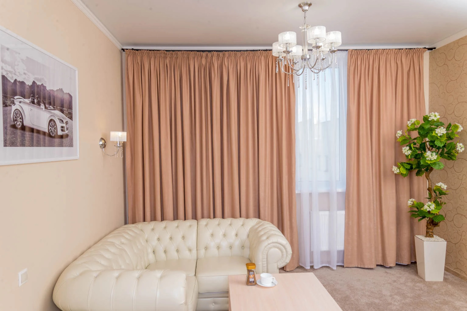 Отель Нарцисс