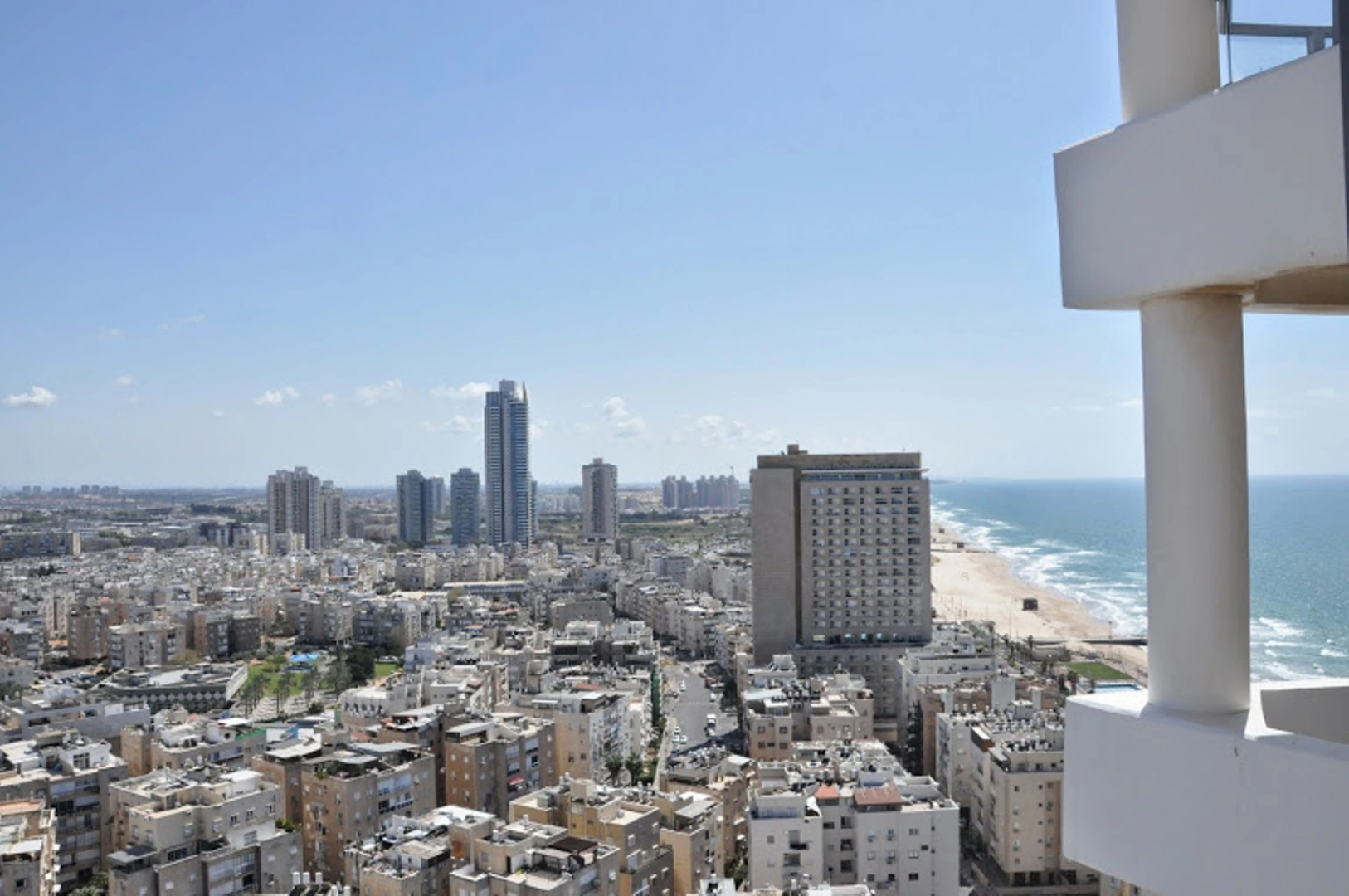 ARENDAIZRAIL Apartments Bat Yam