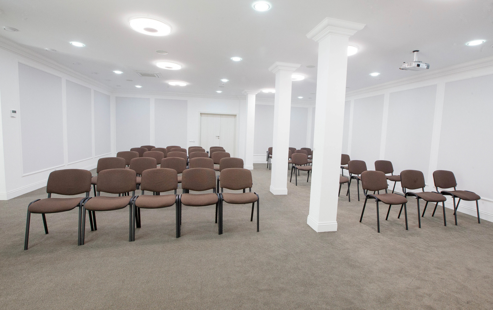 Отель Премьер Женева