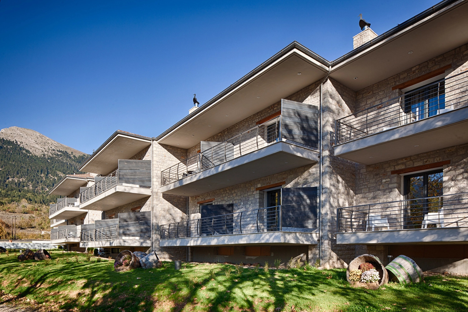 Отель Oniropetra Boutique