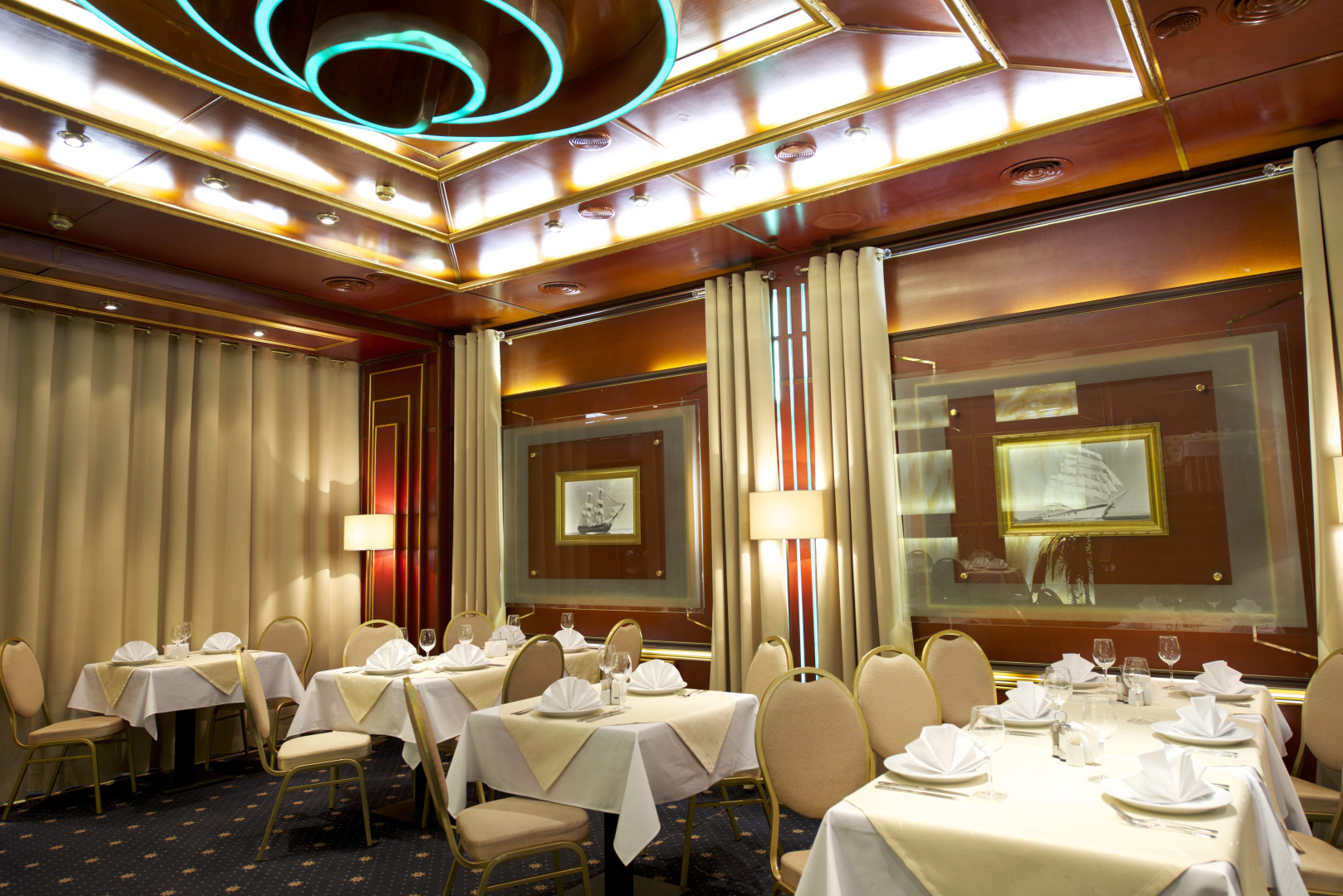 Отель Славутич