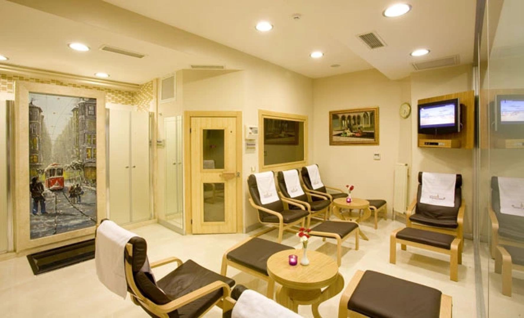 Отель Glk Premier Regency Suites & Spa