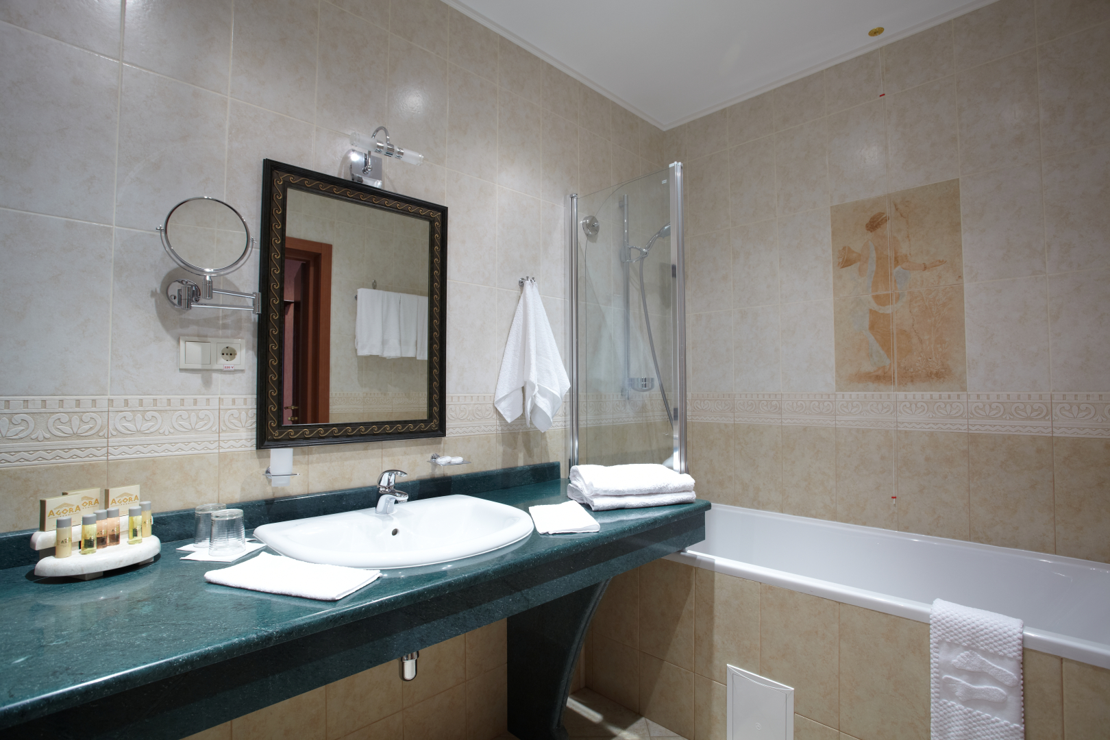 Отель Агора