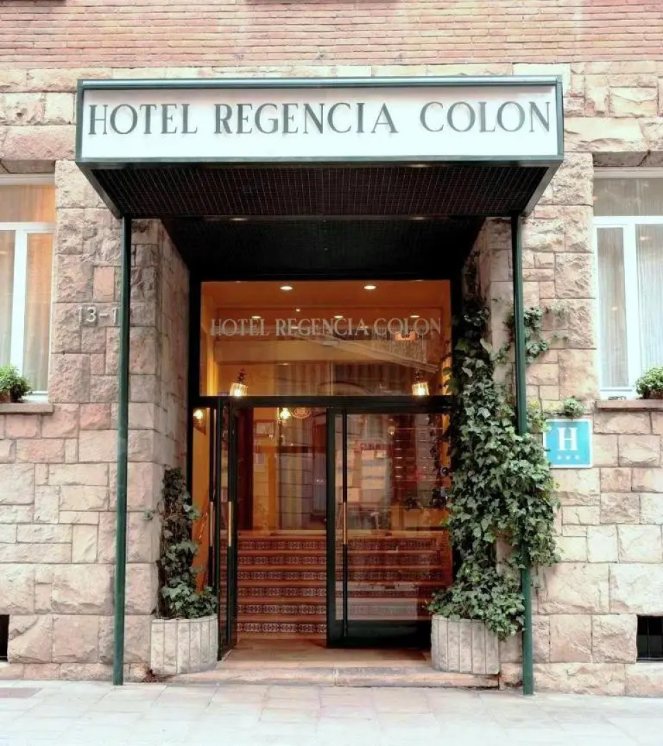 Отель Regencia Colón