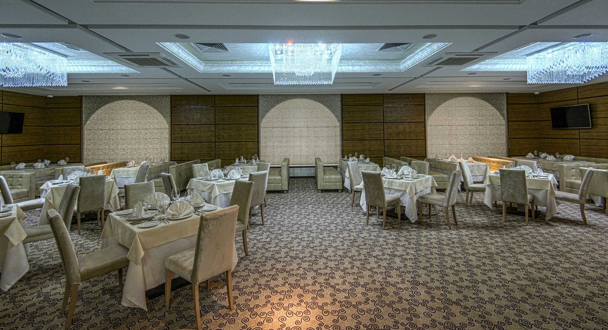 AZIMUT Отель Саранск