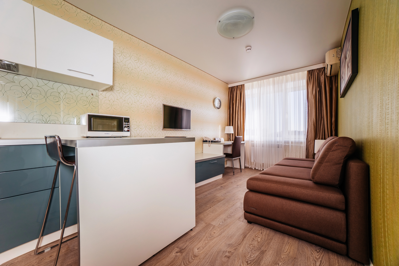 Отель Волга