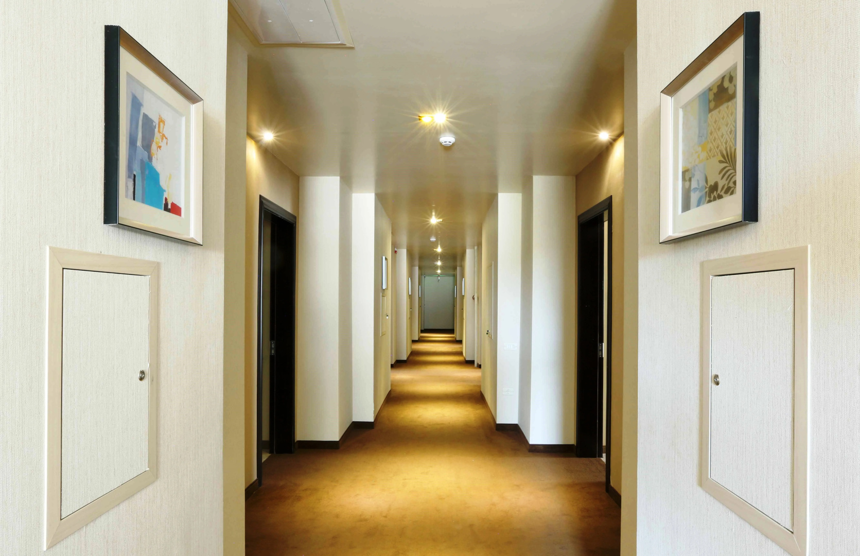 Отель Minotel Barsam Suites