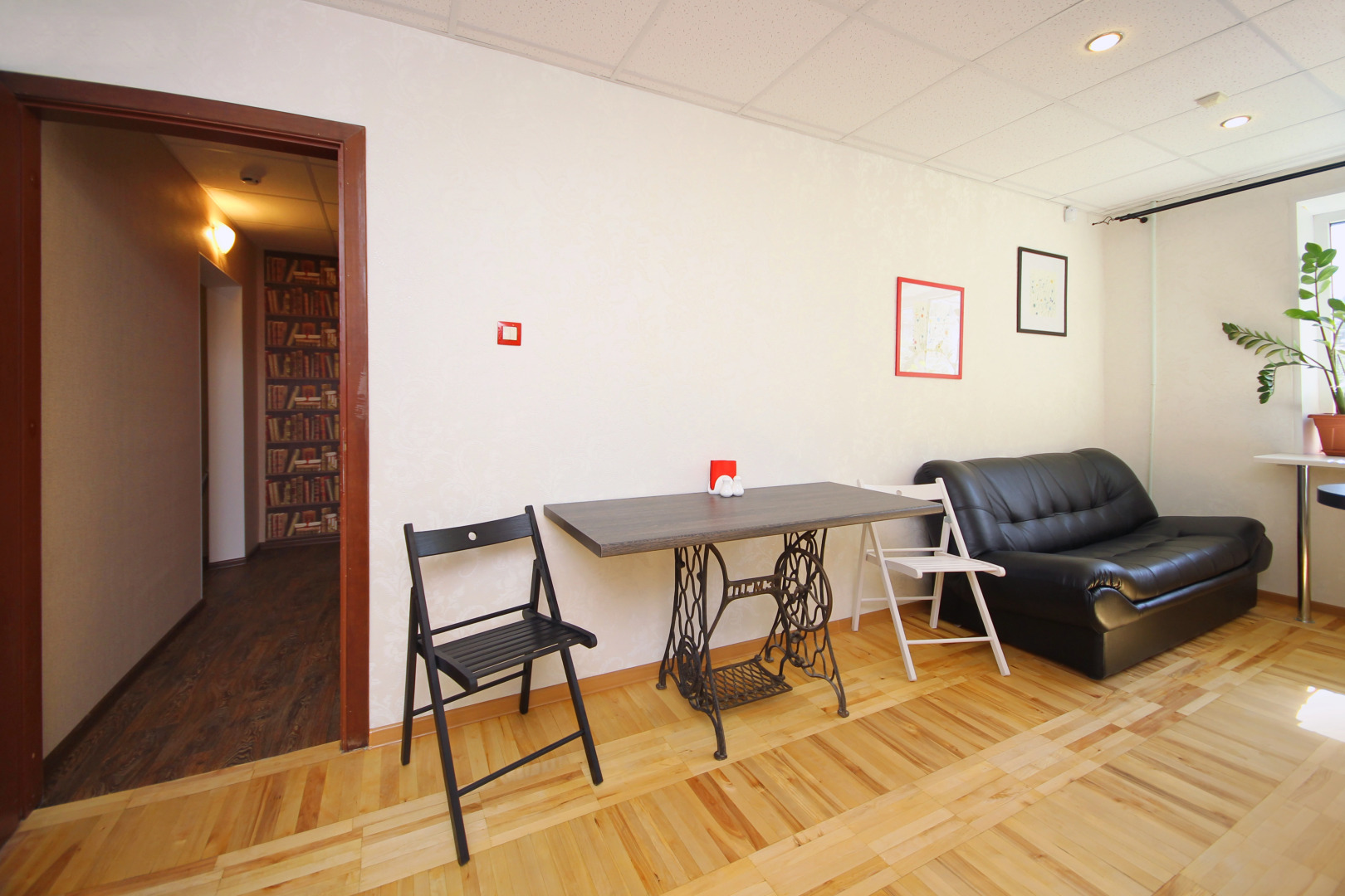 Хостел Full House