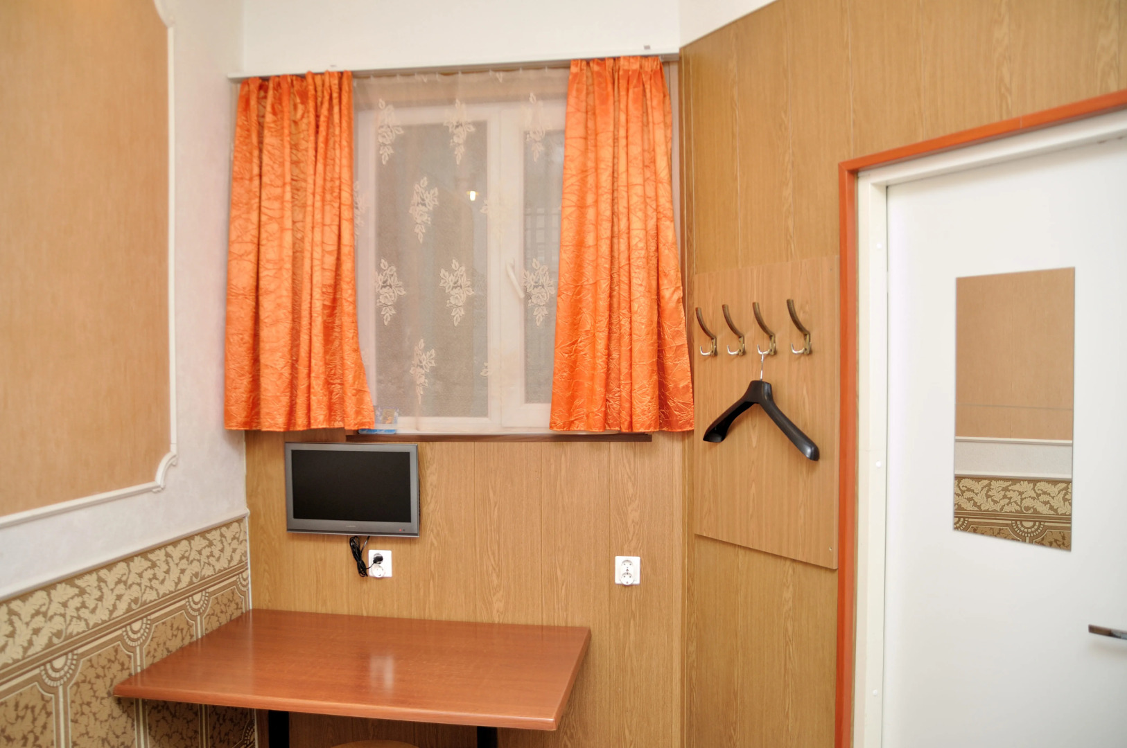 Меблированные комнаты Греческий-15